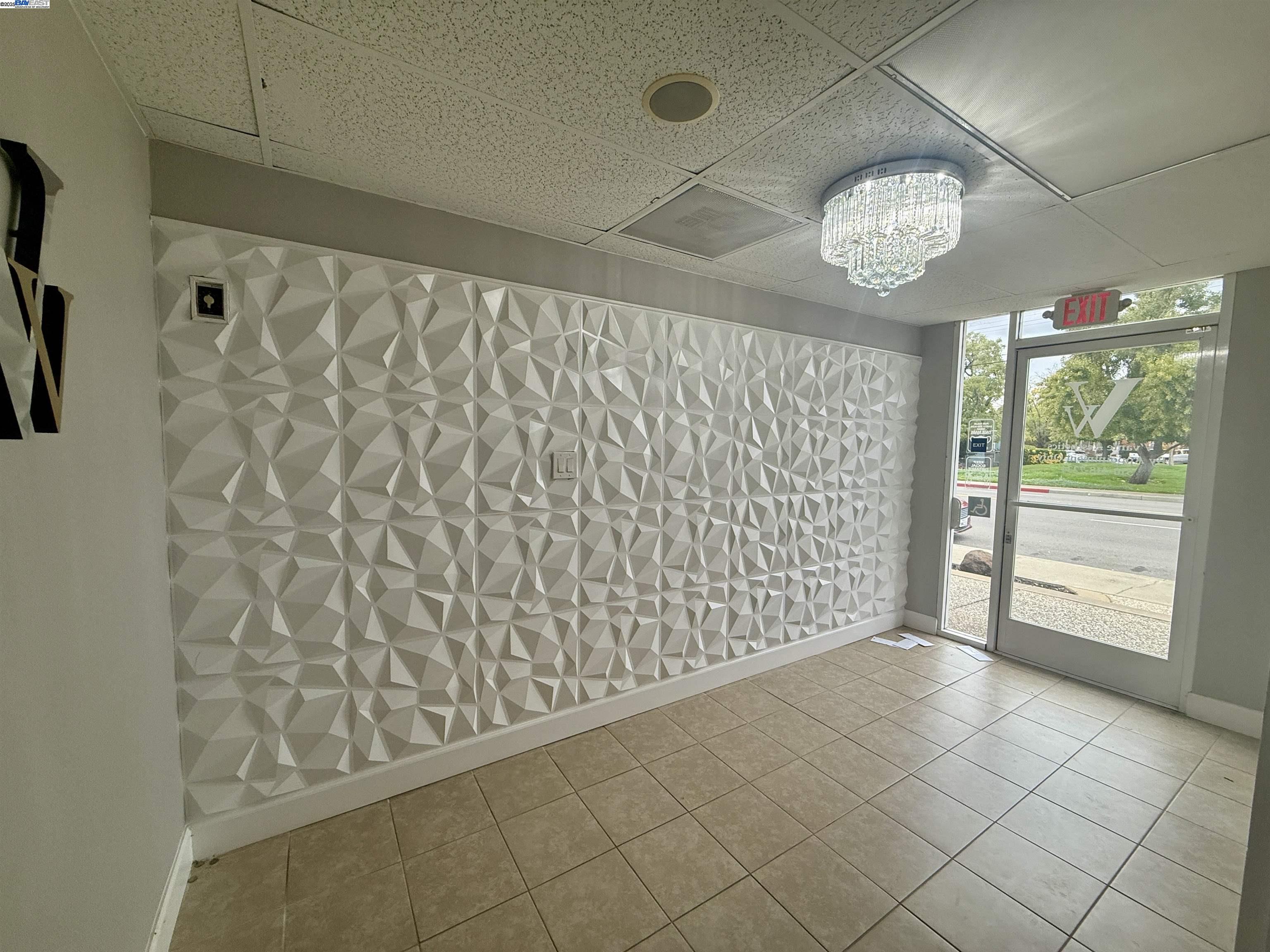 Detail Gallery Image 7 of 25 For 2545 East Ave, Livermore,  CA 94550-4736 - – Beds | – Baths