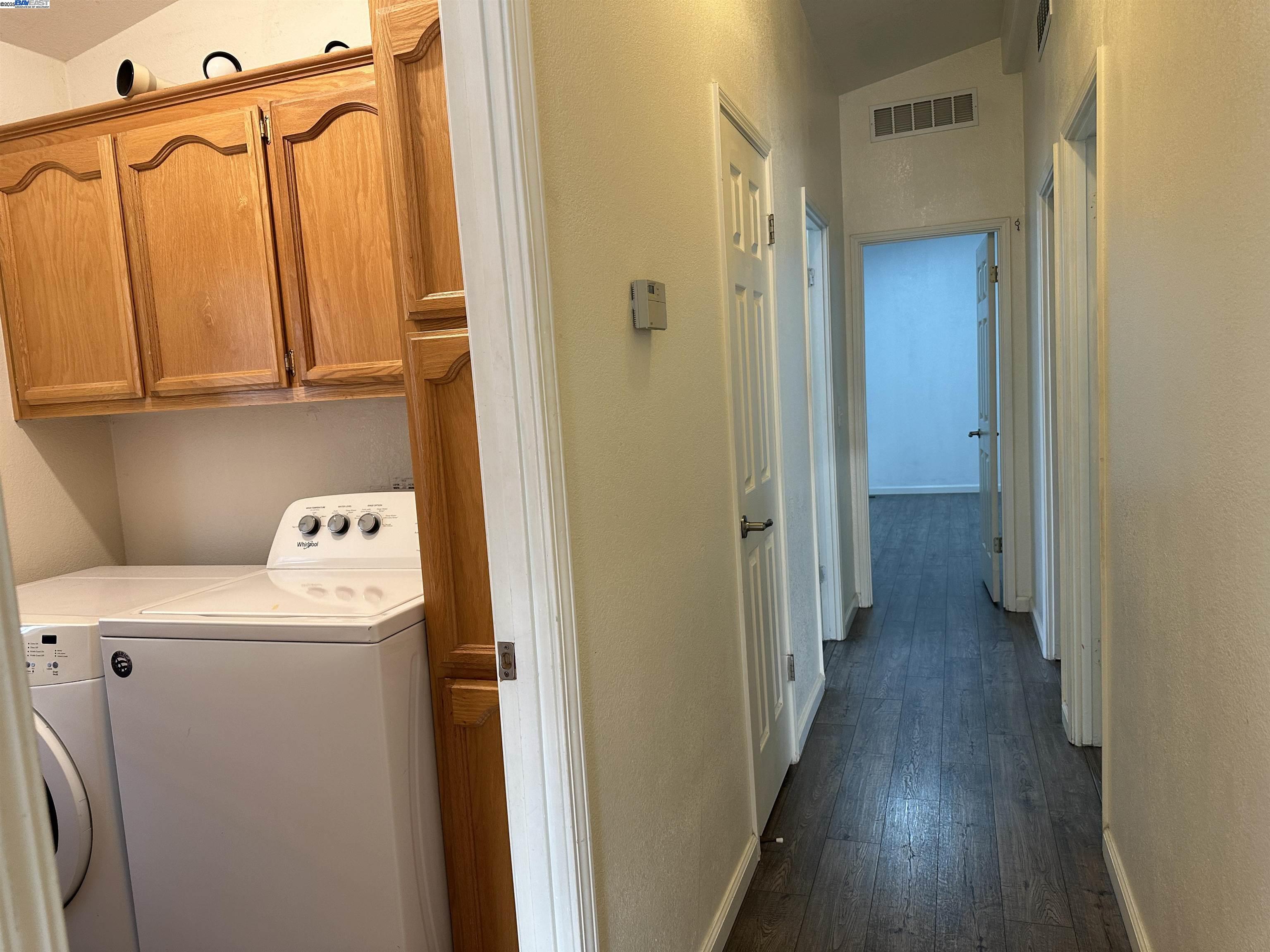 Detail Gallery Image 12 of 27 For 294 Winnipeg Ter, Fremont,  CA 94538 - 3 Beds | 2 Baths