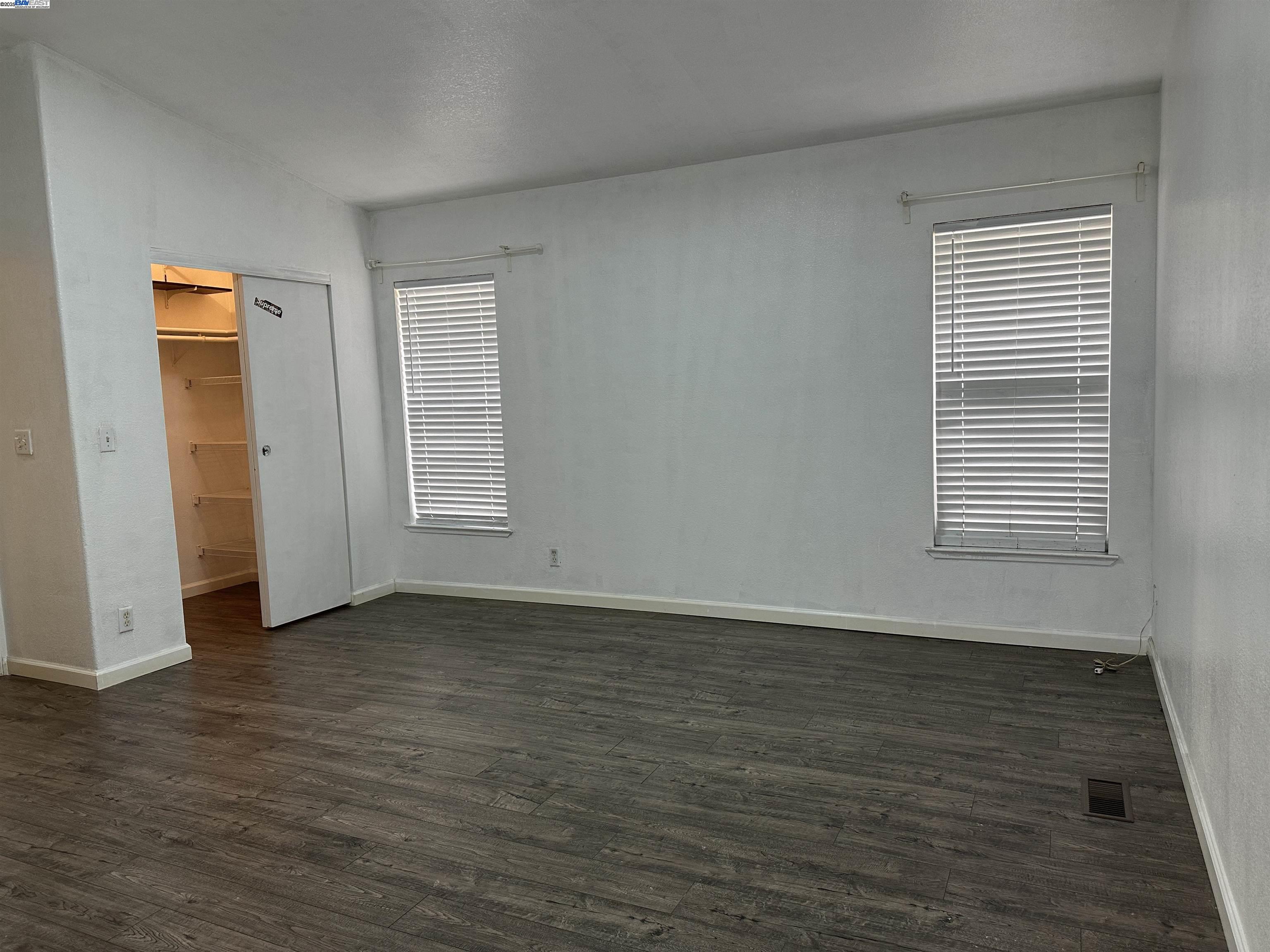 Detail Gallery Image 18 of 27 For 294 Winnipeg Ter, Fremont,  CA 94538 - 3 Beds | 2 Baths