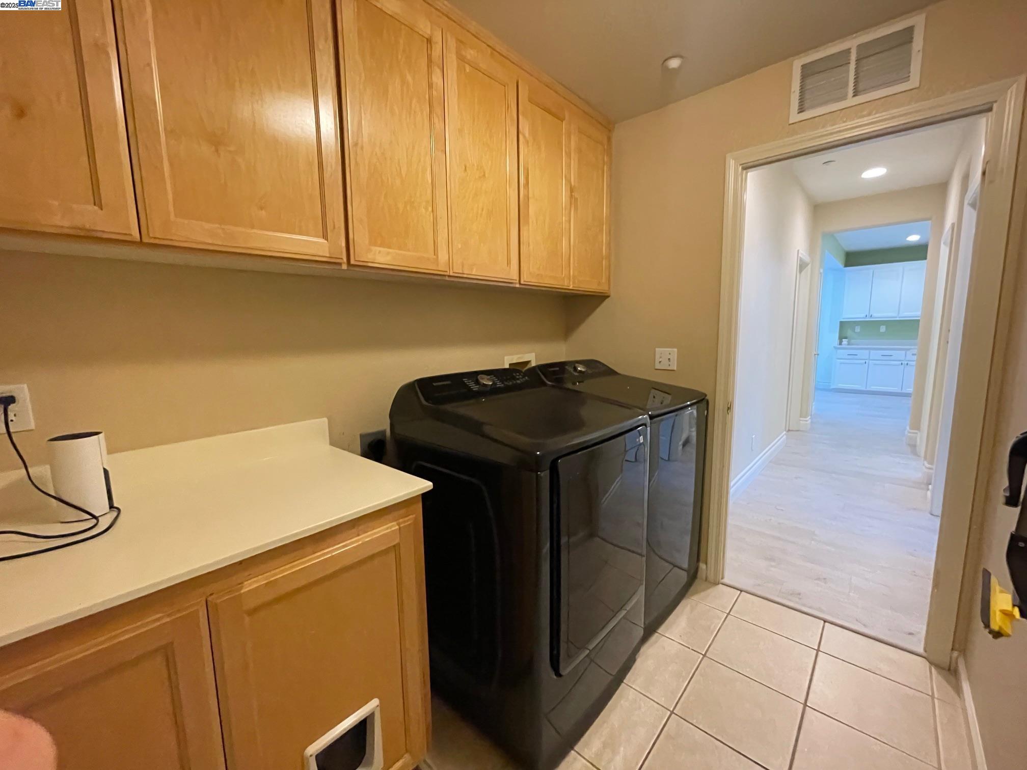 Detail Gallery Image 11 of 27 For 2894 Lenzie Ct, Brentwood,  CA 94513 - 4 Beds | 3 Baths