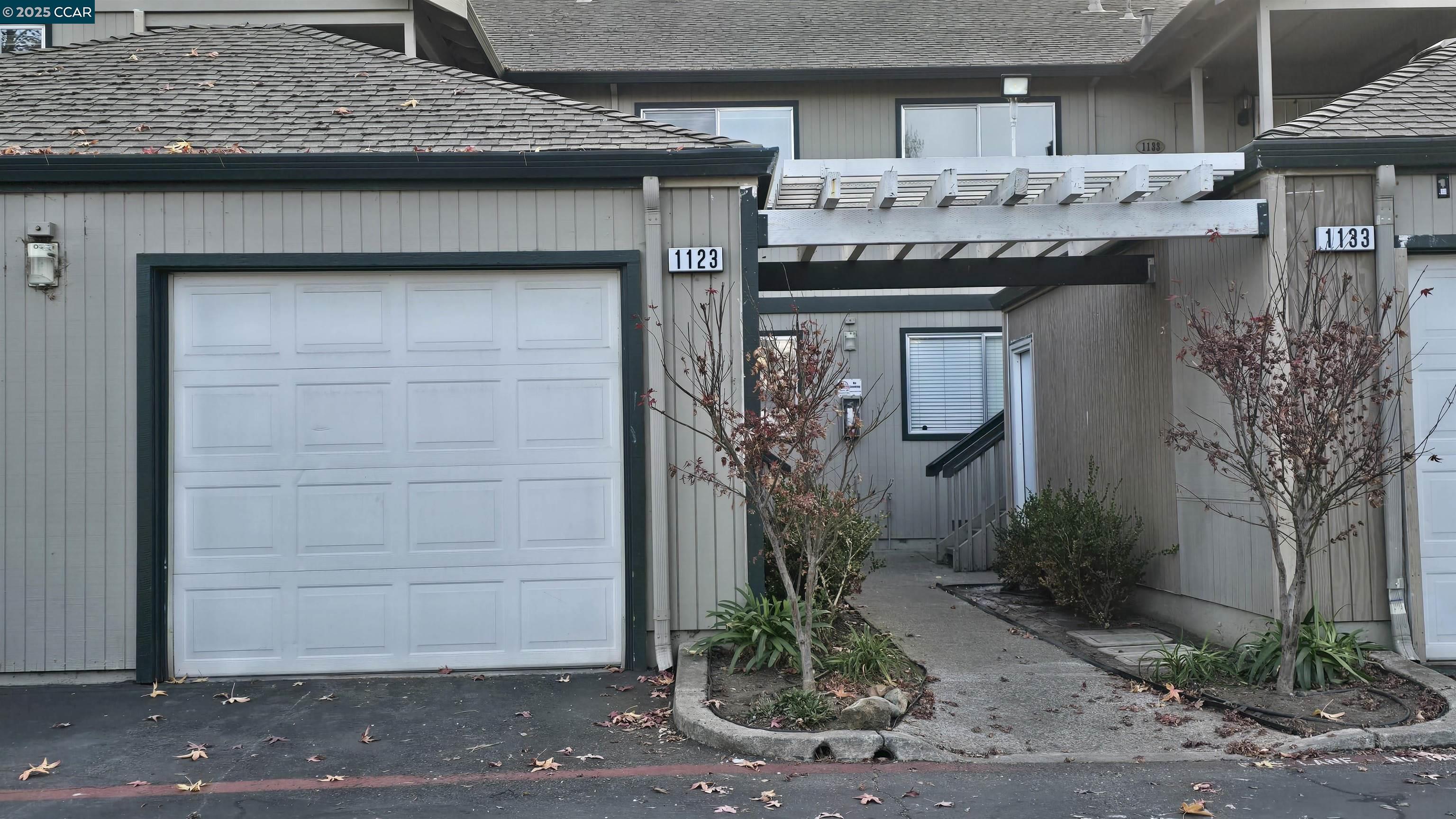 Detail Gallery Image 4 of 22 For 1123 Chadwick Cir, Bay Point,  CA 94565 - 3 Beds | 2 Baths