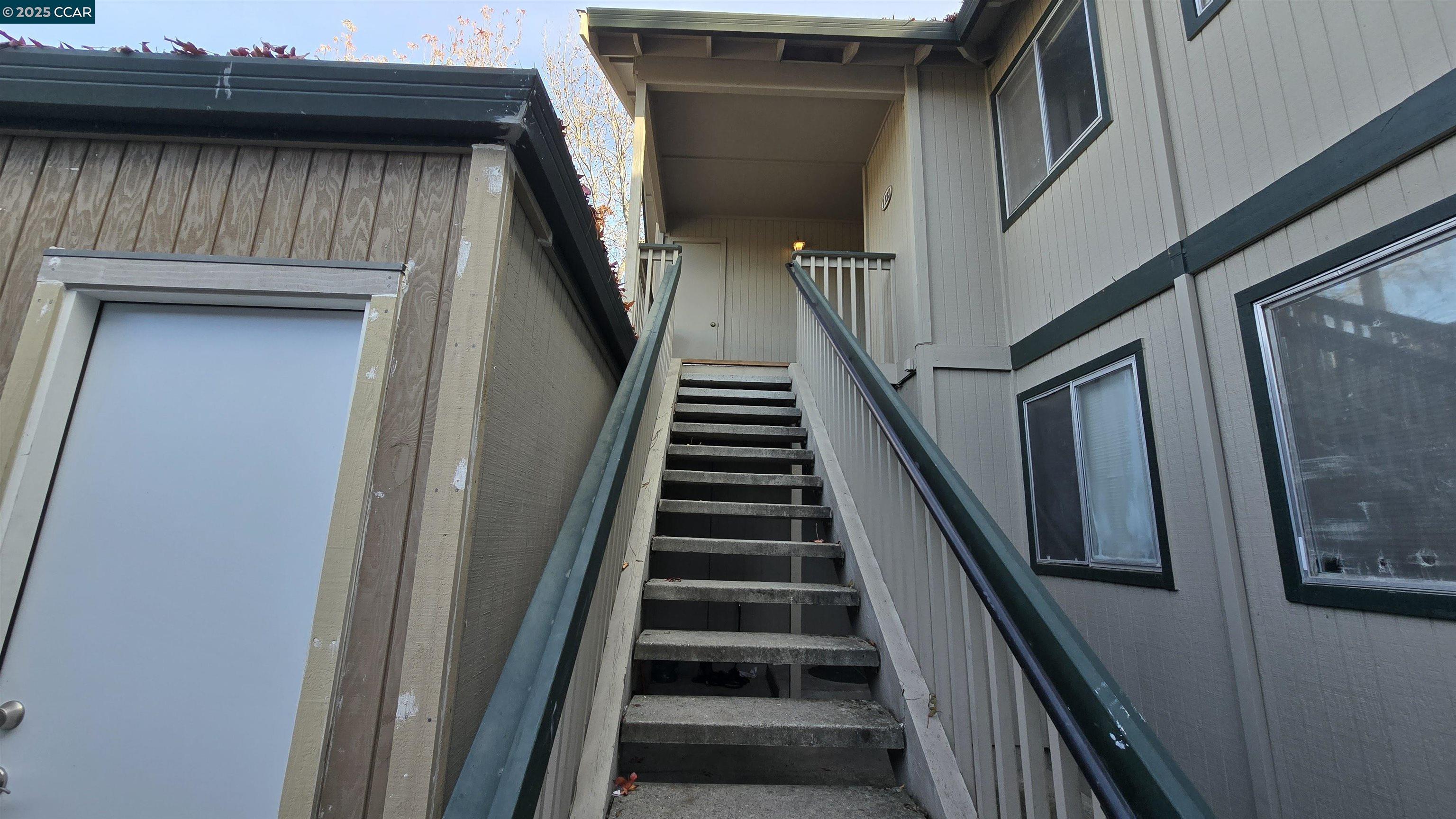 Detail Gallery Image 5 of 22 For 1123 Chadwick Cir, Bay Point,  CA 94565 - 3 Beds | 2 Baths