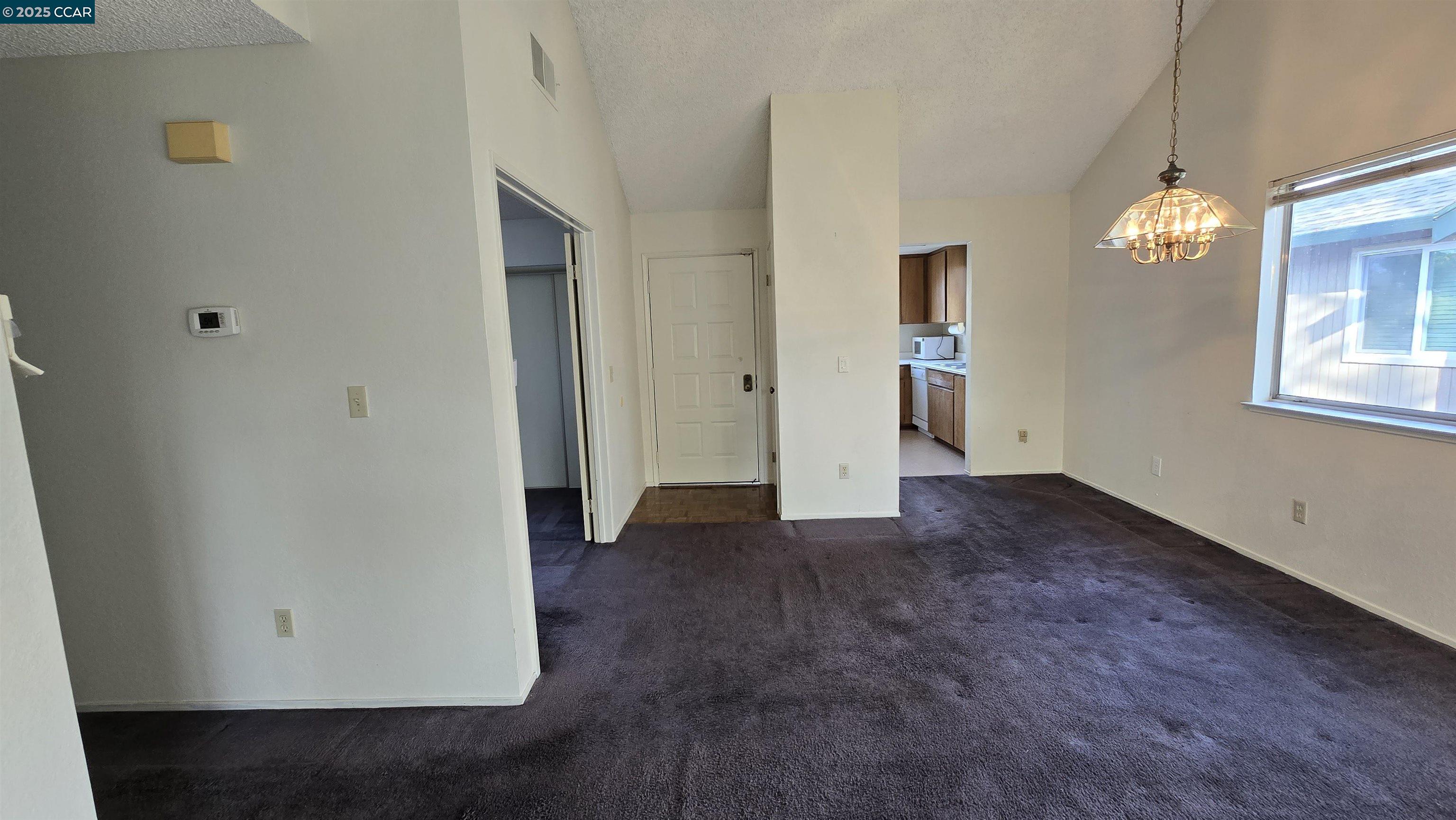 Detail Gallery Image 10 of 22 For 1123 Chadwick Cir, Bay Point,  CA 94565 - 3 Beds | 2 Baths