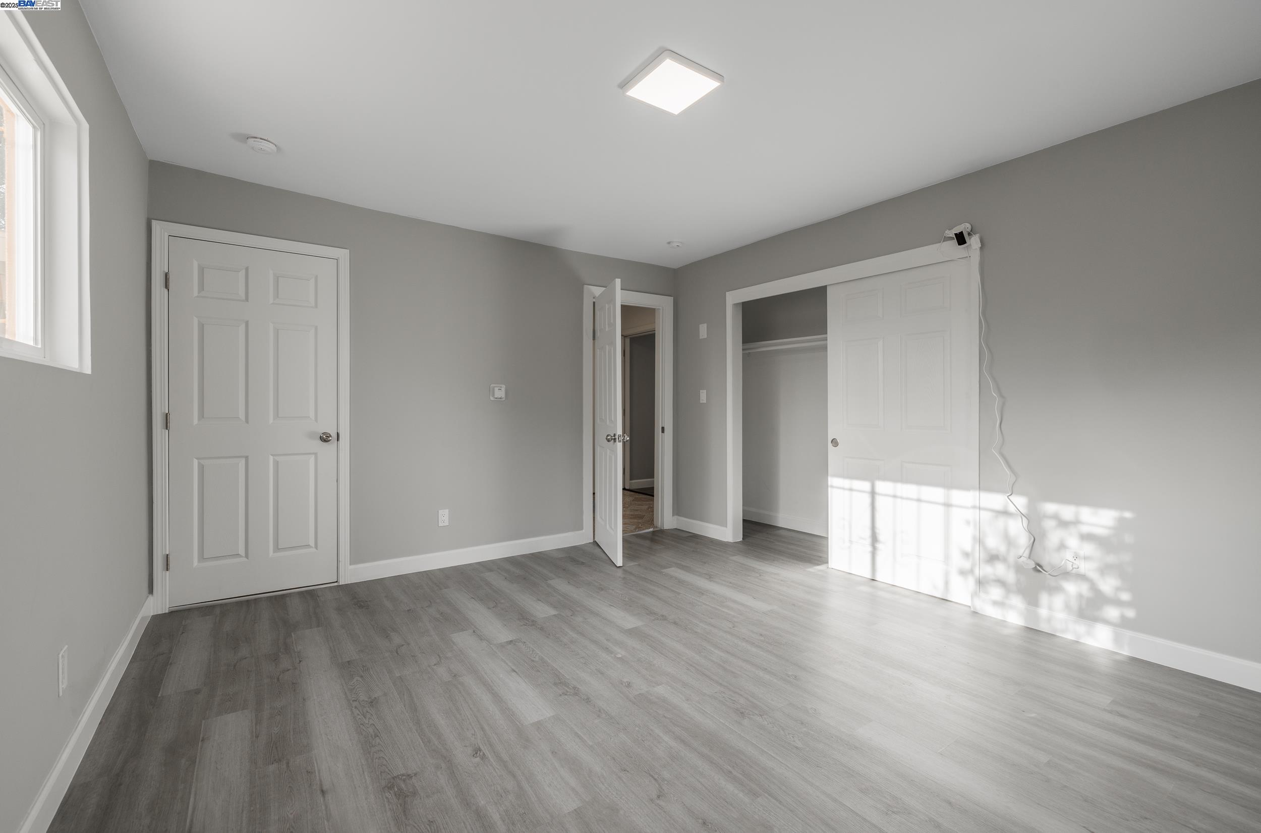 Detail Gallery Image 23 of 41 For 1230 79th Ave, Oakland,  CA 94621 - 5 Beds | 3 Baths