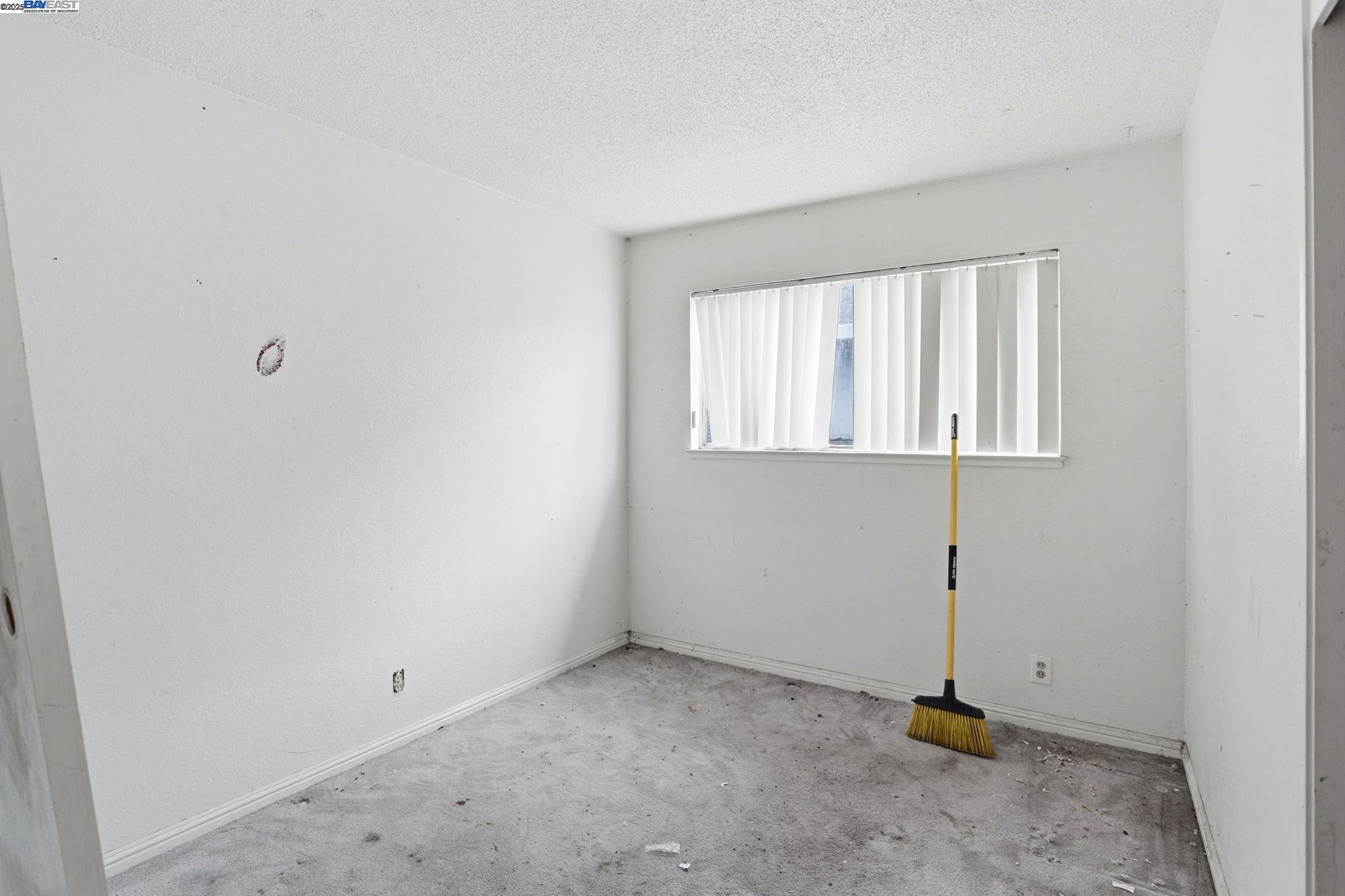 Detail Gallery Image 15 of 35 For 300 N Park Victoria Dr, Milpitas,  CA 95035 - 4 Beds | 2 Baths