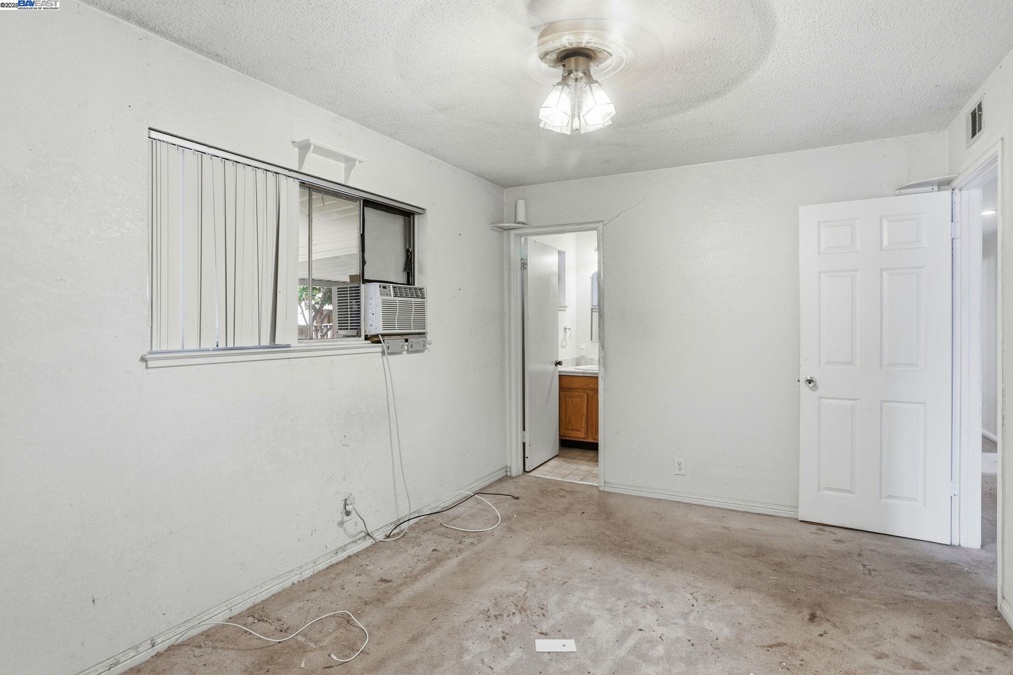 Detail Gallery Image 20 of 35 For 300 N Park Victoria Dr, Milpitas,  CA 95035 - 4 Beds | 2 Baths