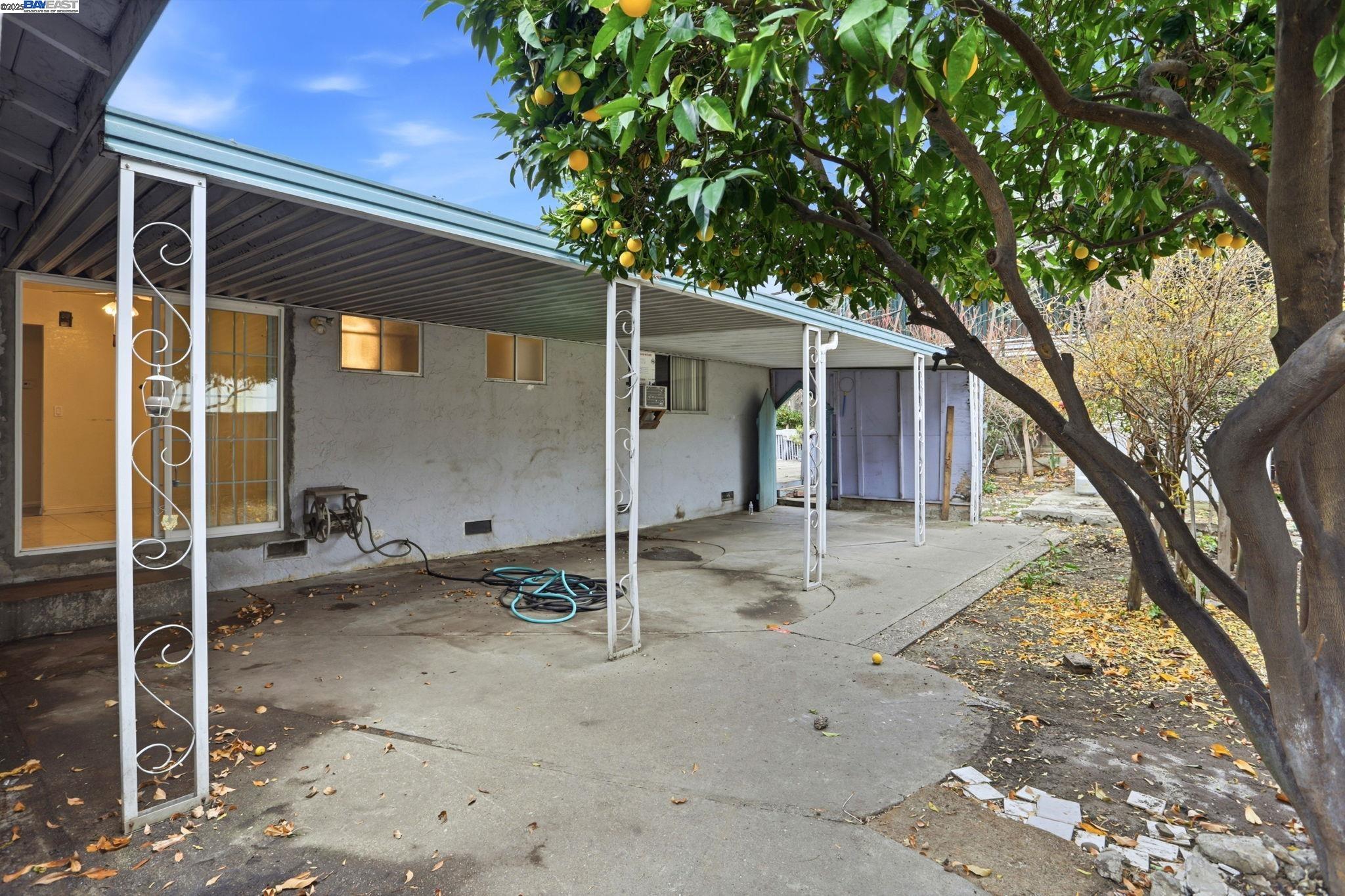 Detail Gallery Image 30 of 35 For 300 N Park Victoria Dr, Milpitas,  CA 95035 - 4 Beds | 2 Baths