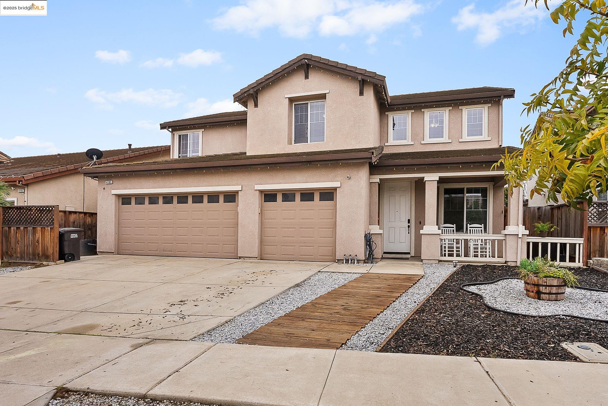 Detail Gallery Image 2 of 33 For 4785 Mammouth Ln, Oakley,  CA 94561 - 6 Beds | 3 Baths