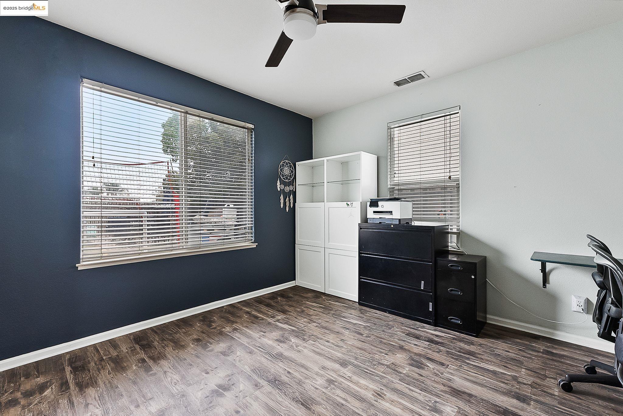 Detail Gallery Image 12 of 33 For 4785 Mammouth Ln, Oakley,  CA 94561 - 6 Beds | 3 Baths