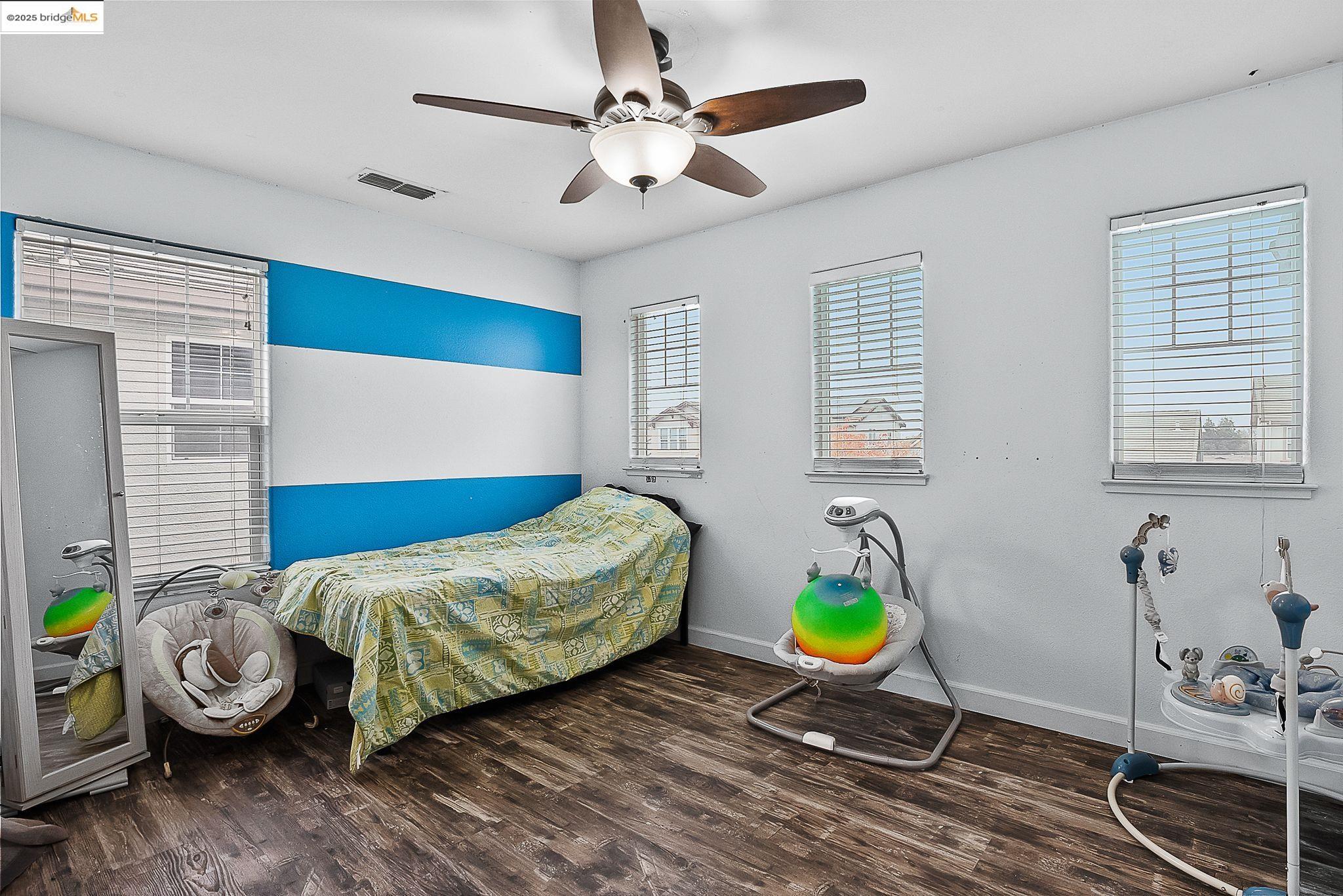 Detail Gallery Image 25 of 33 For 4785 Mammouth Ln, Oakley,  CA 94561 - 6 Beds | 3 Baths