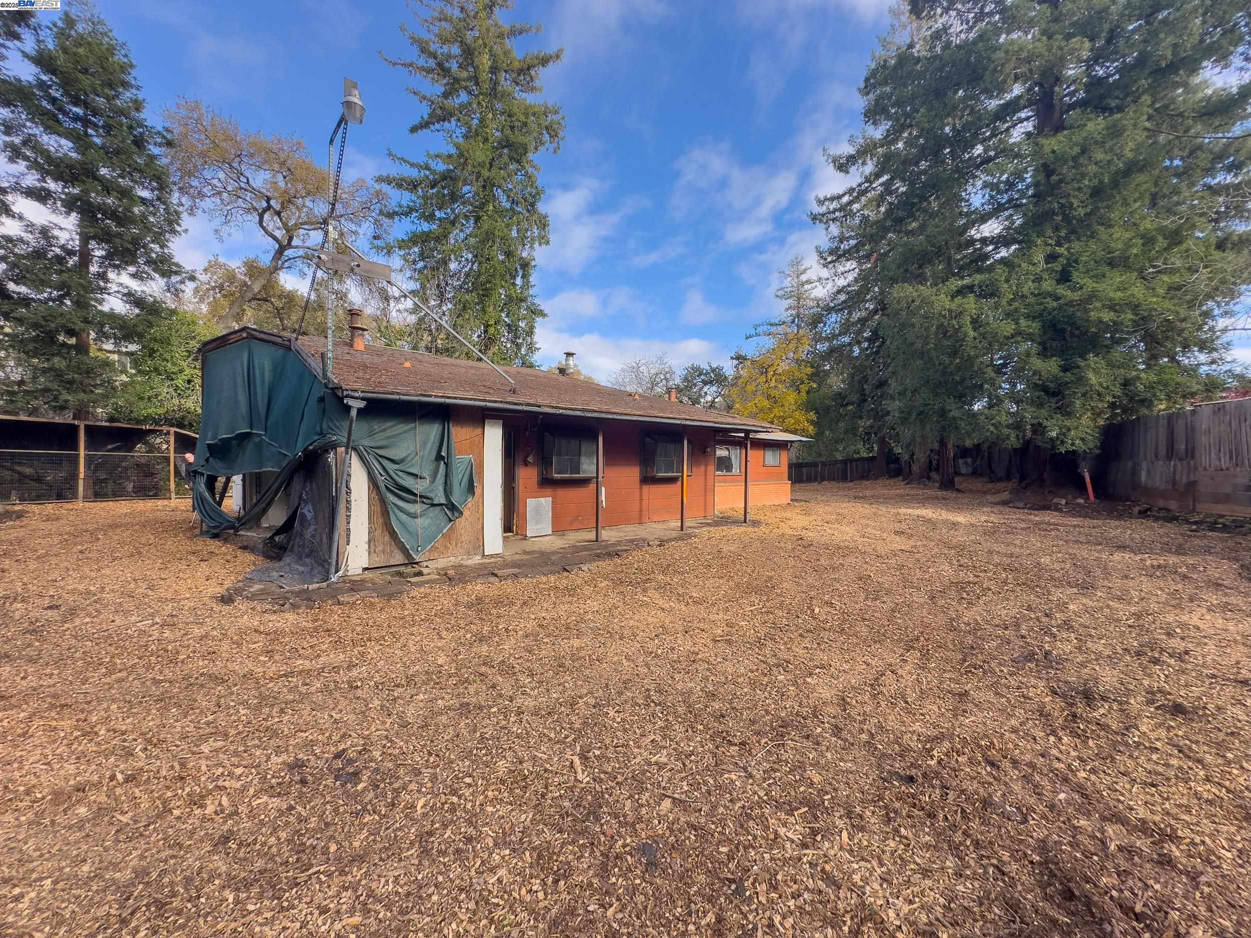 Detail Gallery Image 4 of 9 For 1770 Pleasant Hill Rd, Pleasant Hill,  CA 94523 - – Beds | – Baths