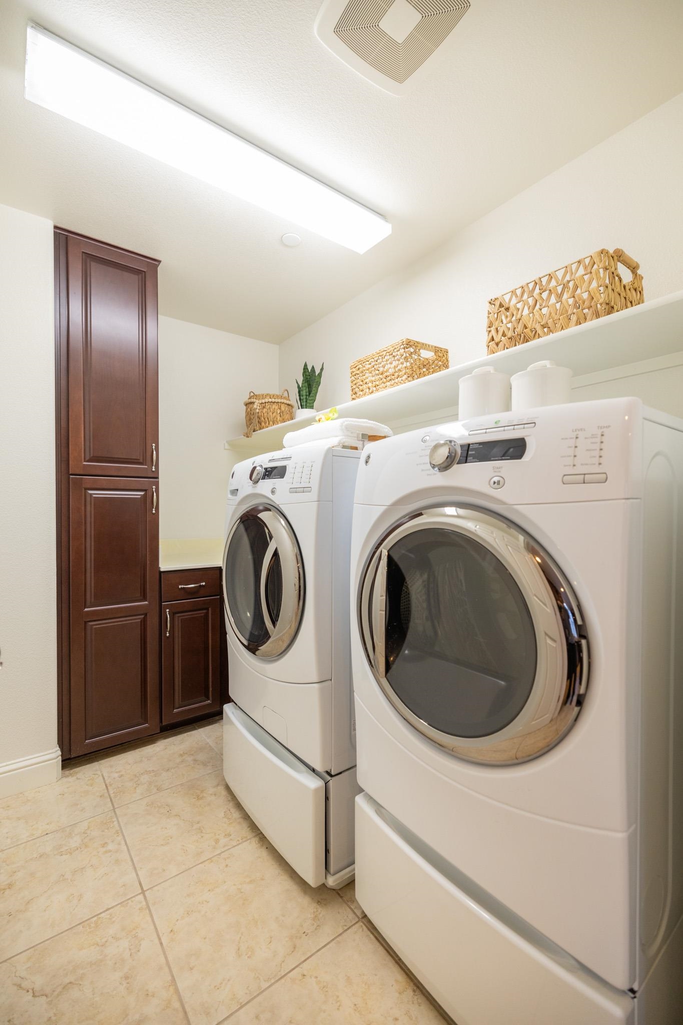 Detail Gallery Image 19 of 55 For 625 Staley Ave, Hayward,  CA 94541 - 4 Beds | 3/1 Baths