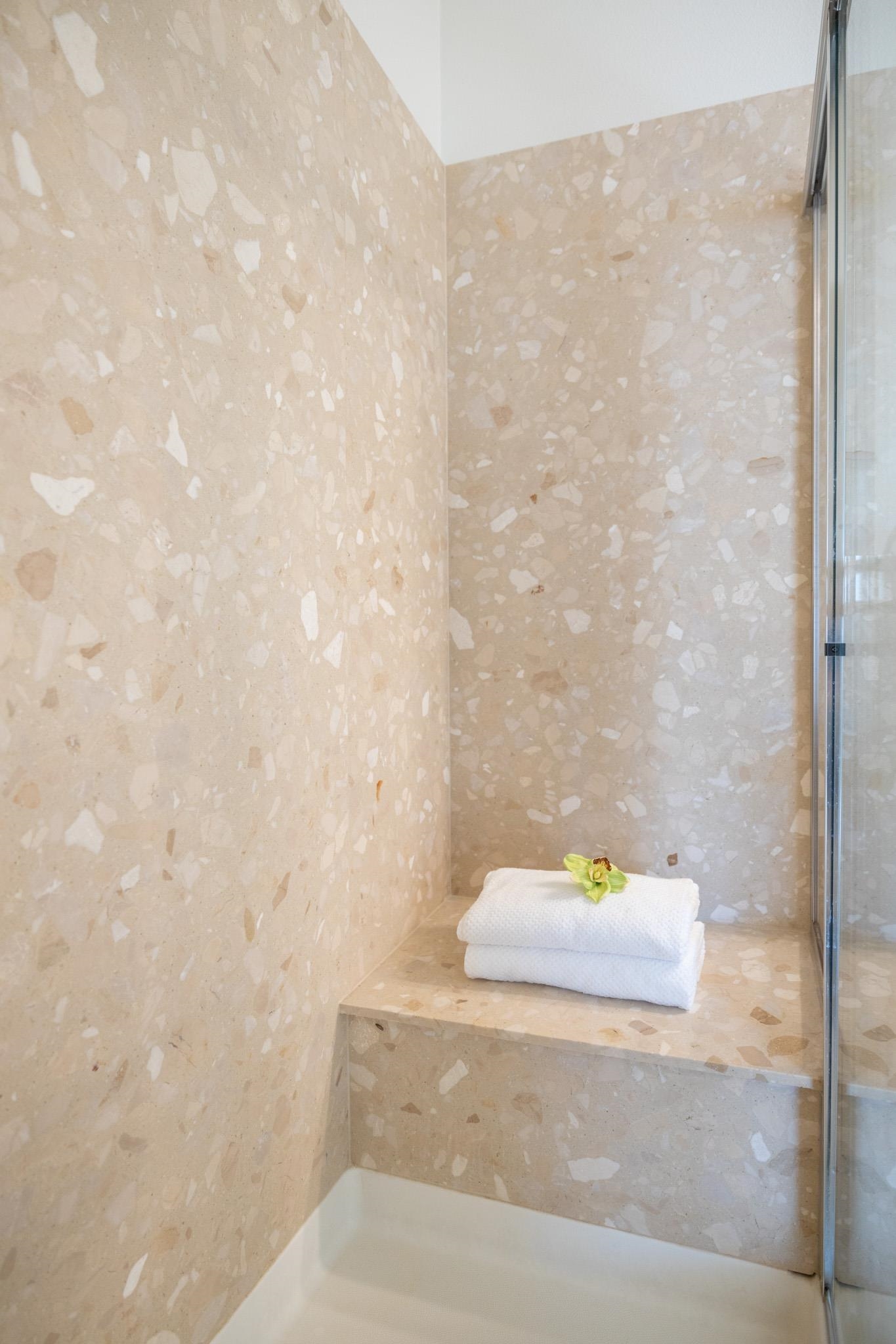 Detail Gallery Image 34 of 55 For 625 Staley Ave, Hayward,  CA 94541 - 4 Beds | 3/1 Baths