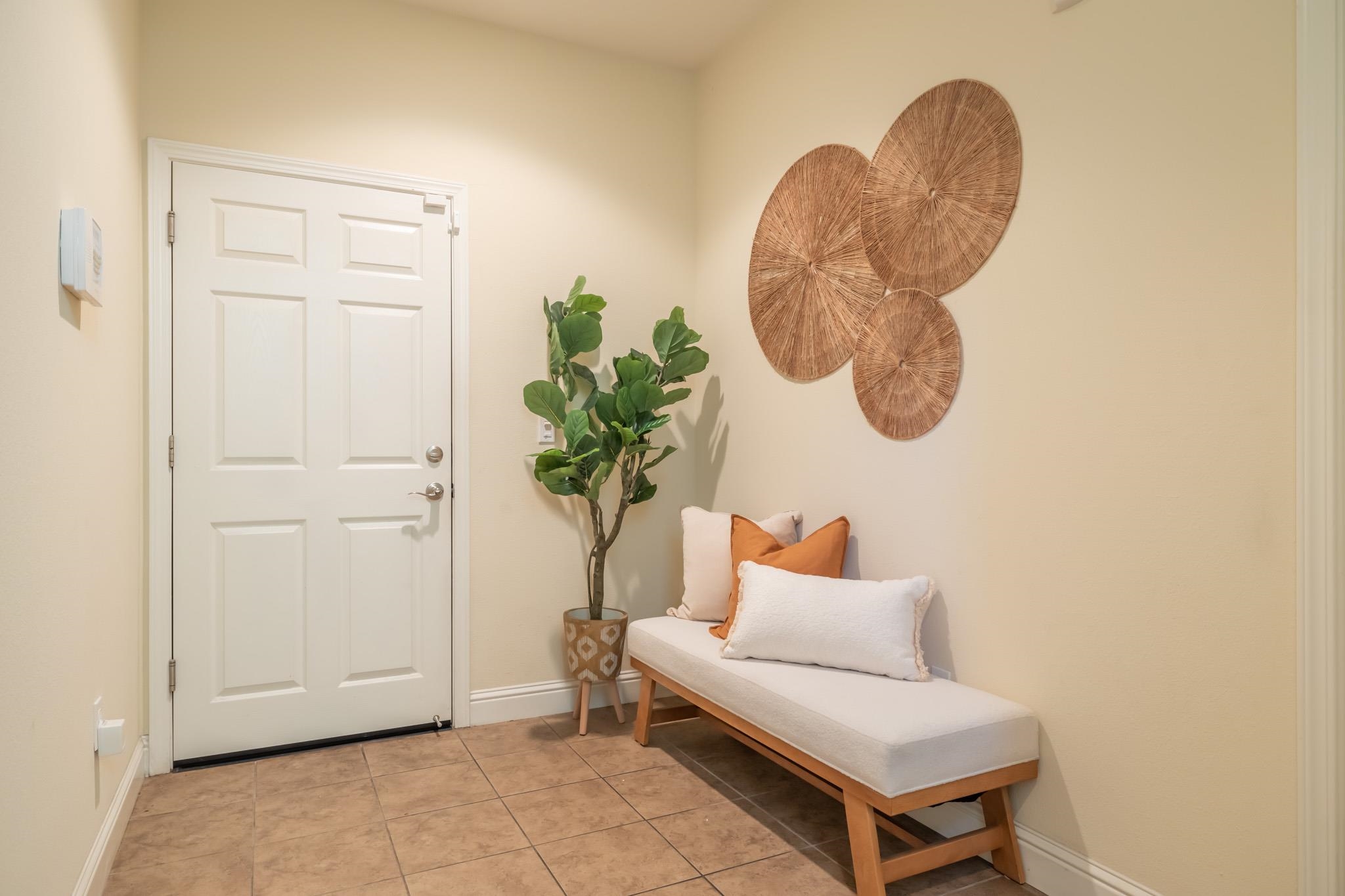 Detail Gallery Image 5 of 56 For 625 Staley Ave, Hayward,  CA 94541 - 4 Beds | 3/1 Baths