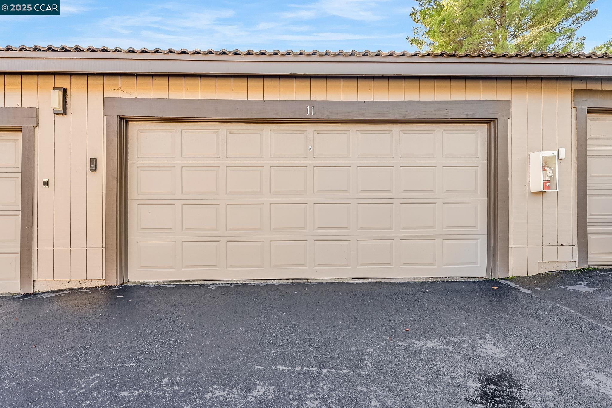 Detail Gallery Image 41 of 44 For 1383 Hull Ln, Martinez,  CA 94553 - 2 Beds | 2 Baths