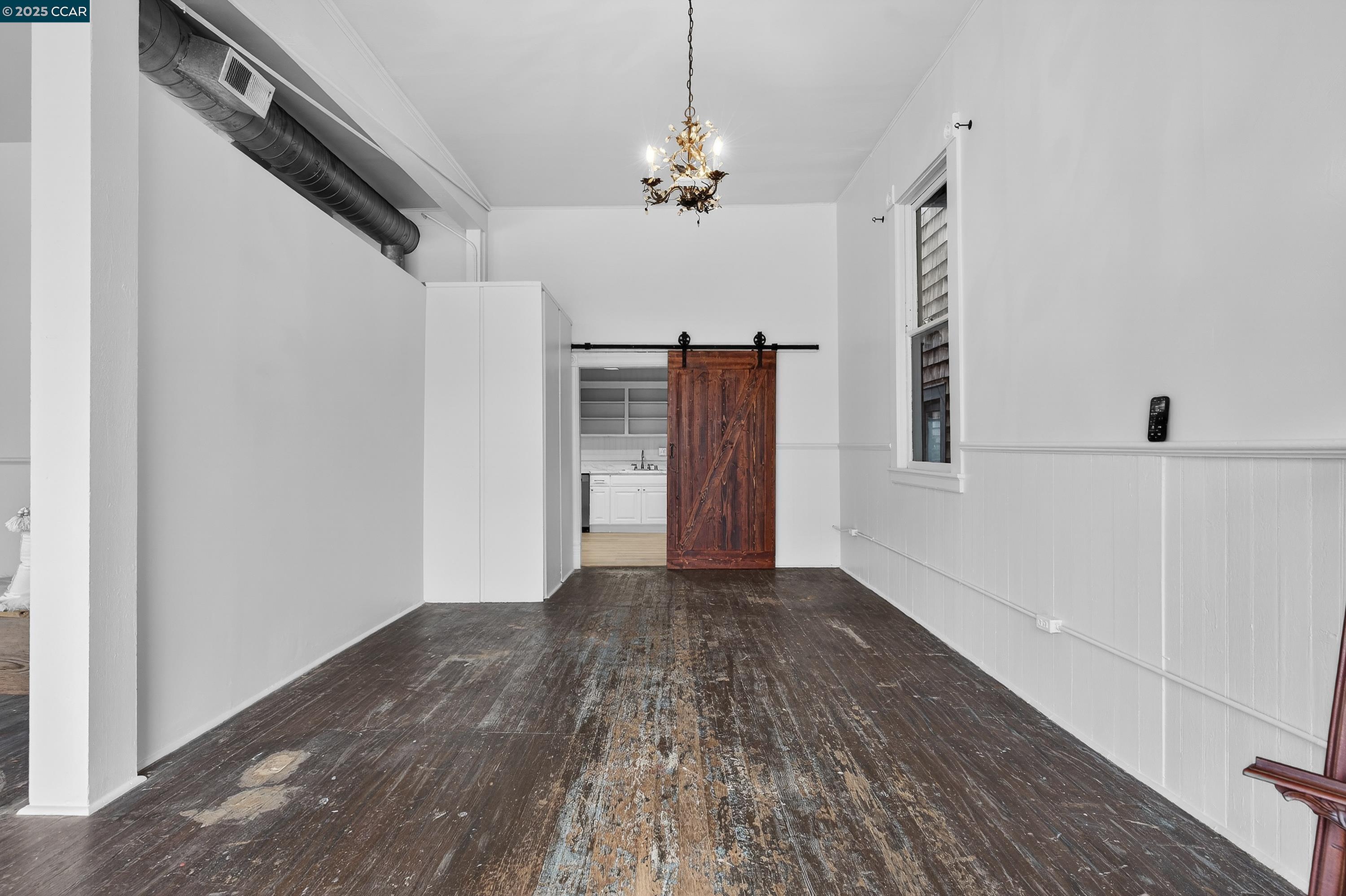 Detail Gallery Image 13 of 59 For 725 Loring Ave, Crockett,  CA 94525 - – Beds | – Baths