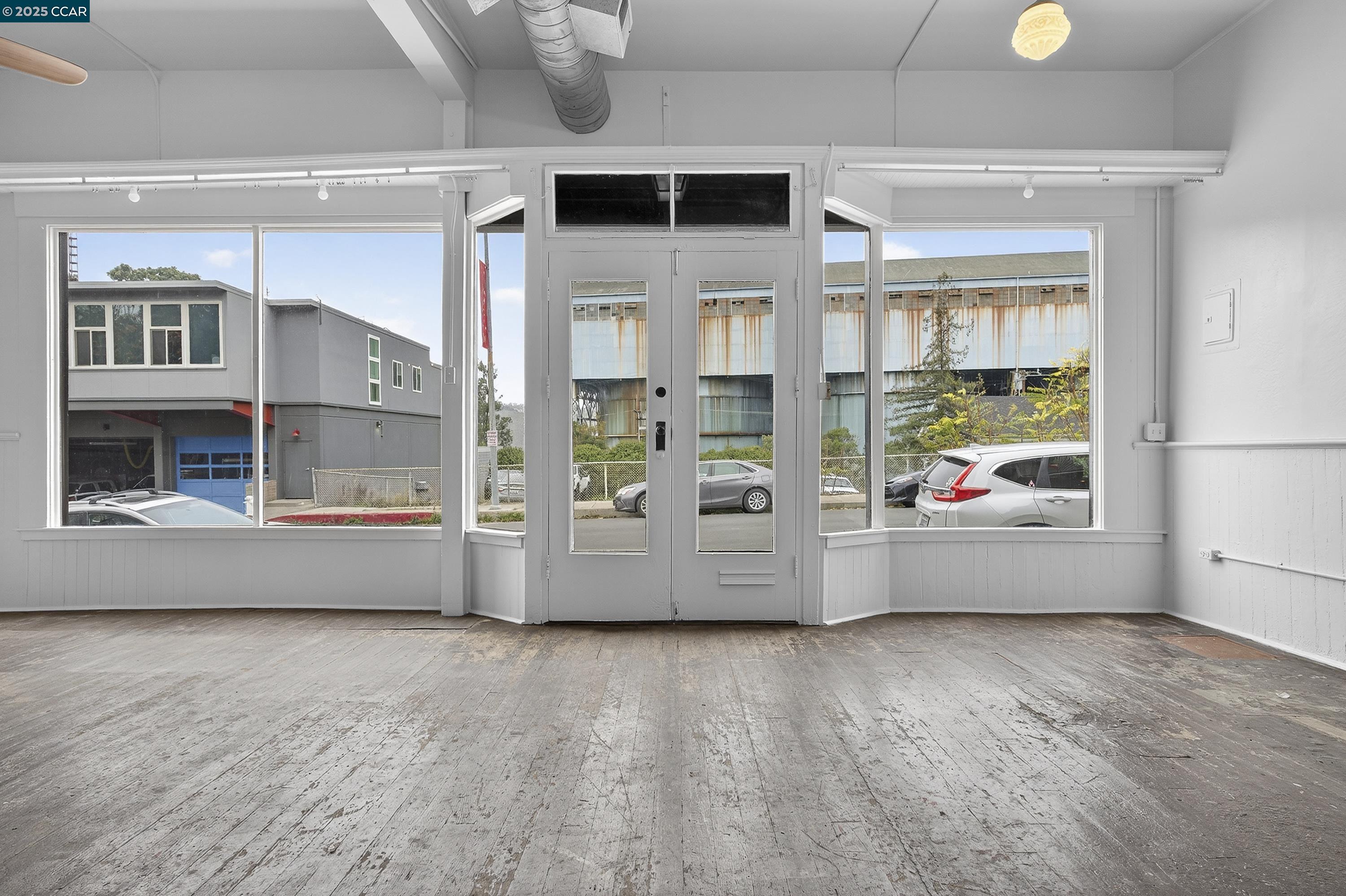 Detail Gallery Image 9 of 59 For 725 Loring Ave, Crockett,  CA 94525 - – Beds | – Baths