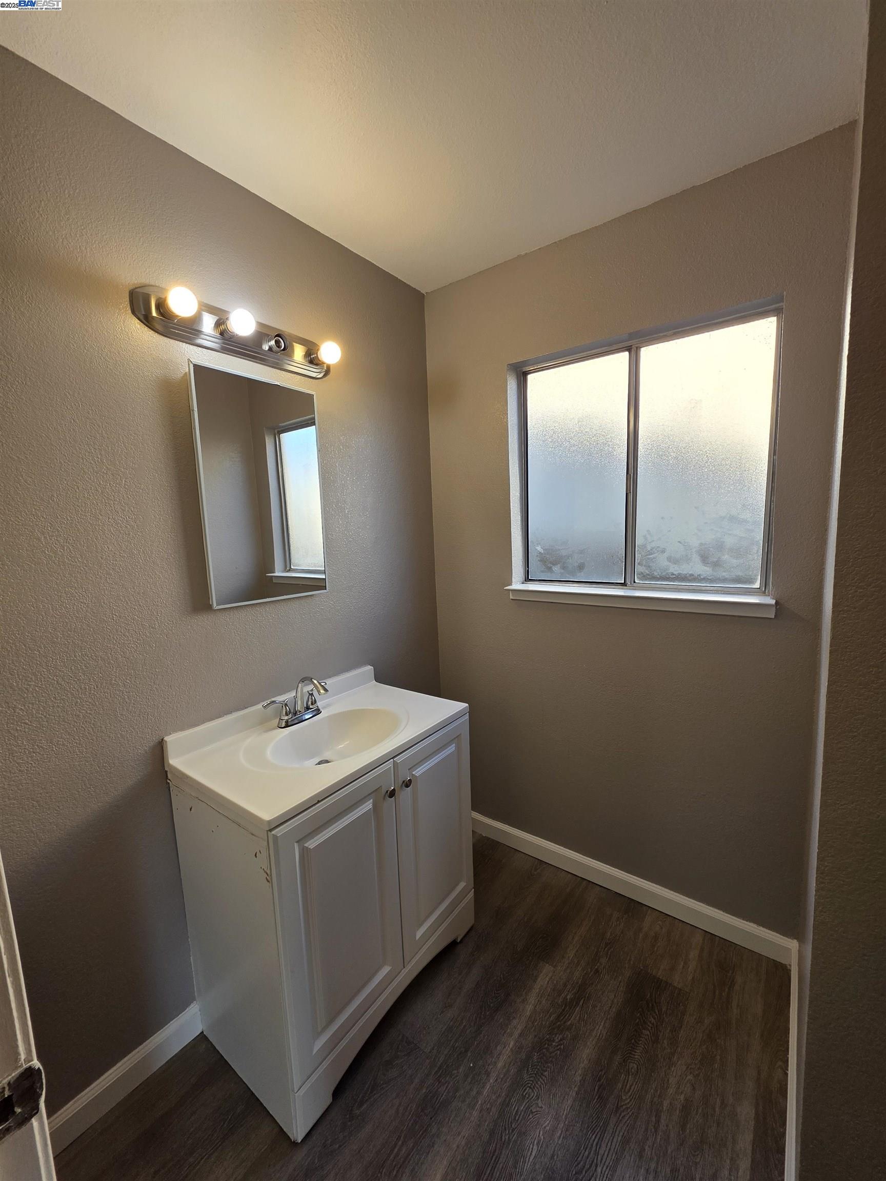 Detail Gallery Image 28 of 41 For 1518 Christina Ave, Stockton,  CA 95204 - 4 Beds | 2 Baths