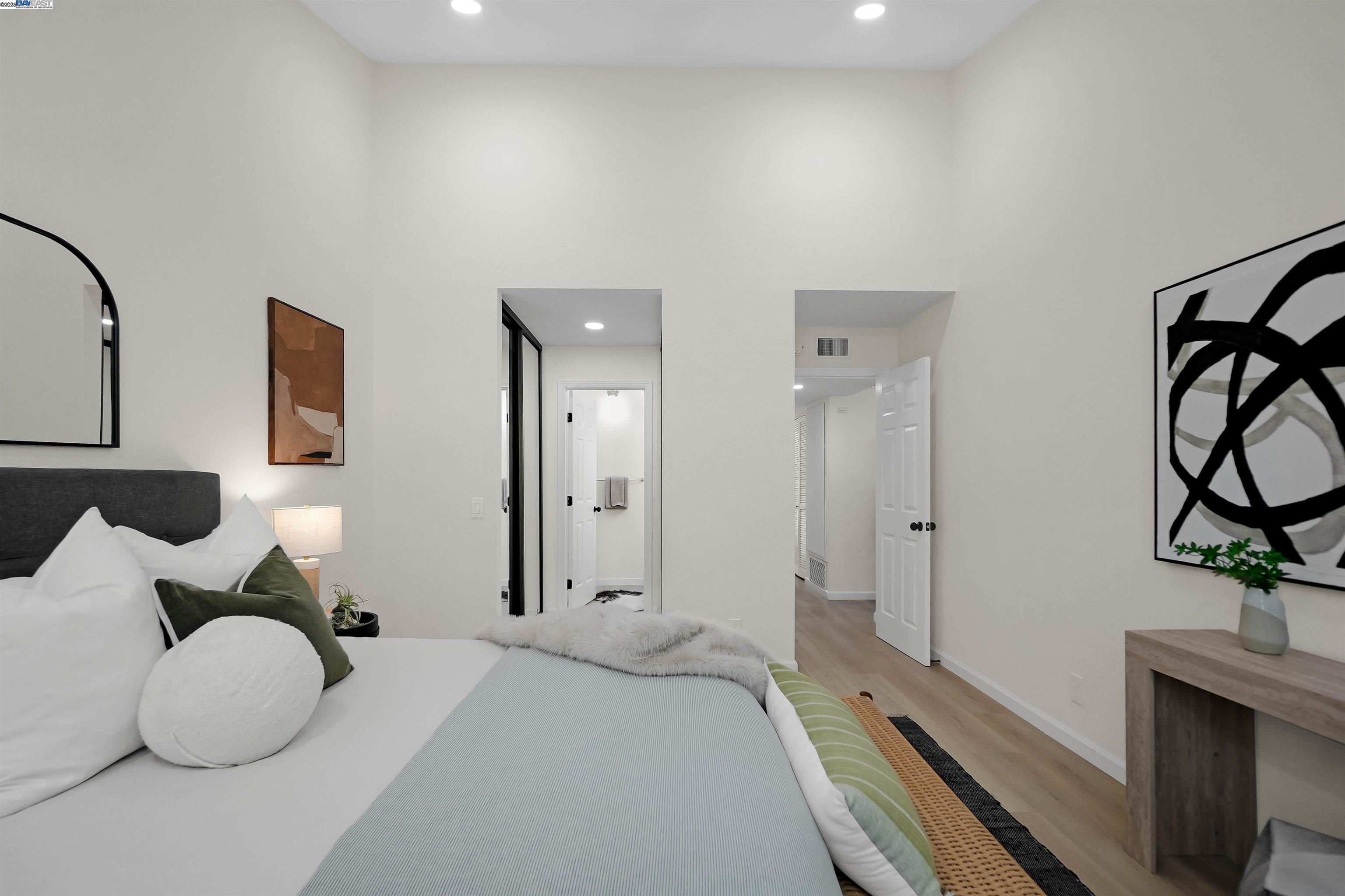 Photo #11: 41119406 Listing: Photo #11