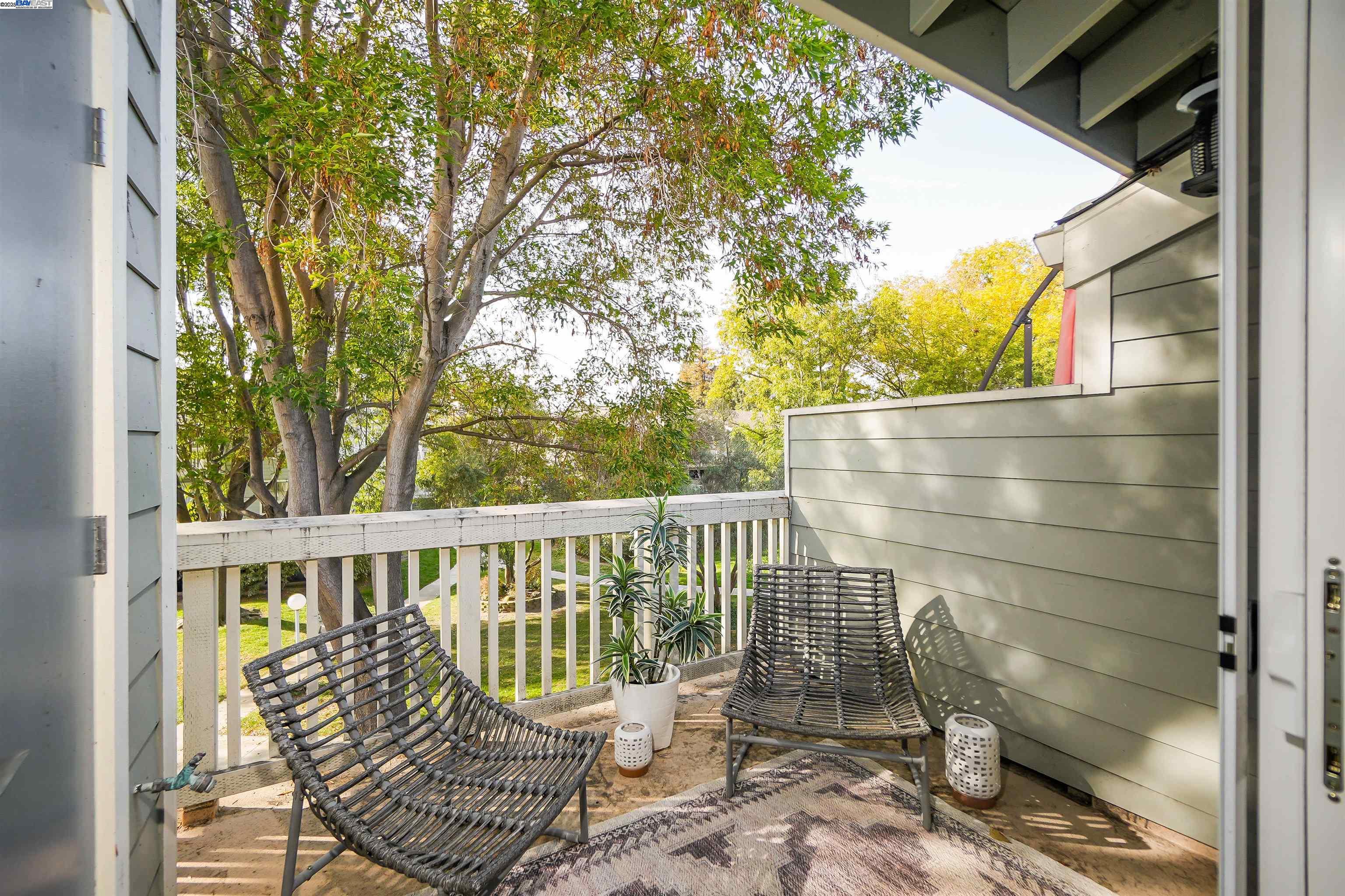 Photo #5: 41119406 Listing: Photo #5