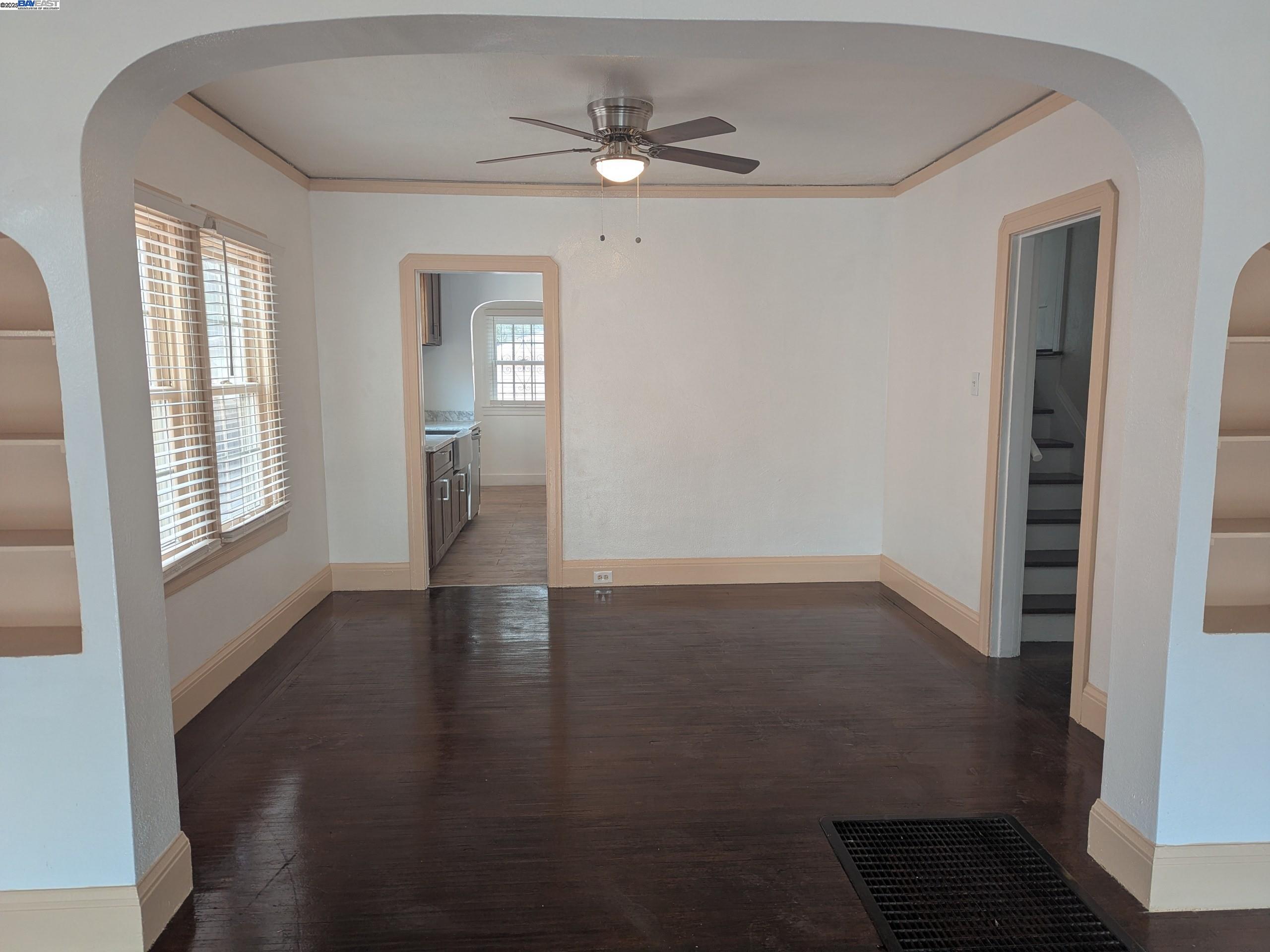 Detail Gallery Image 14 of 27 For 7818 Arthur St, Oakland,  CA 94605 - 2 Beds | 1 Baths