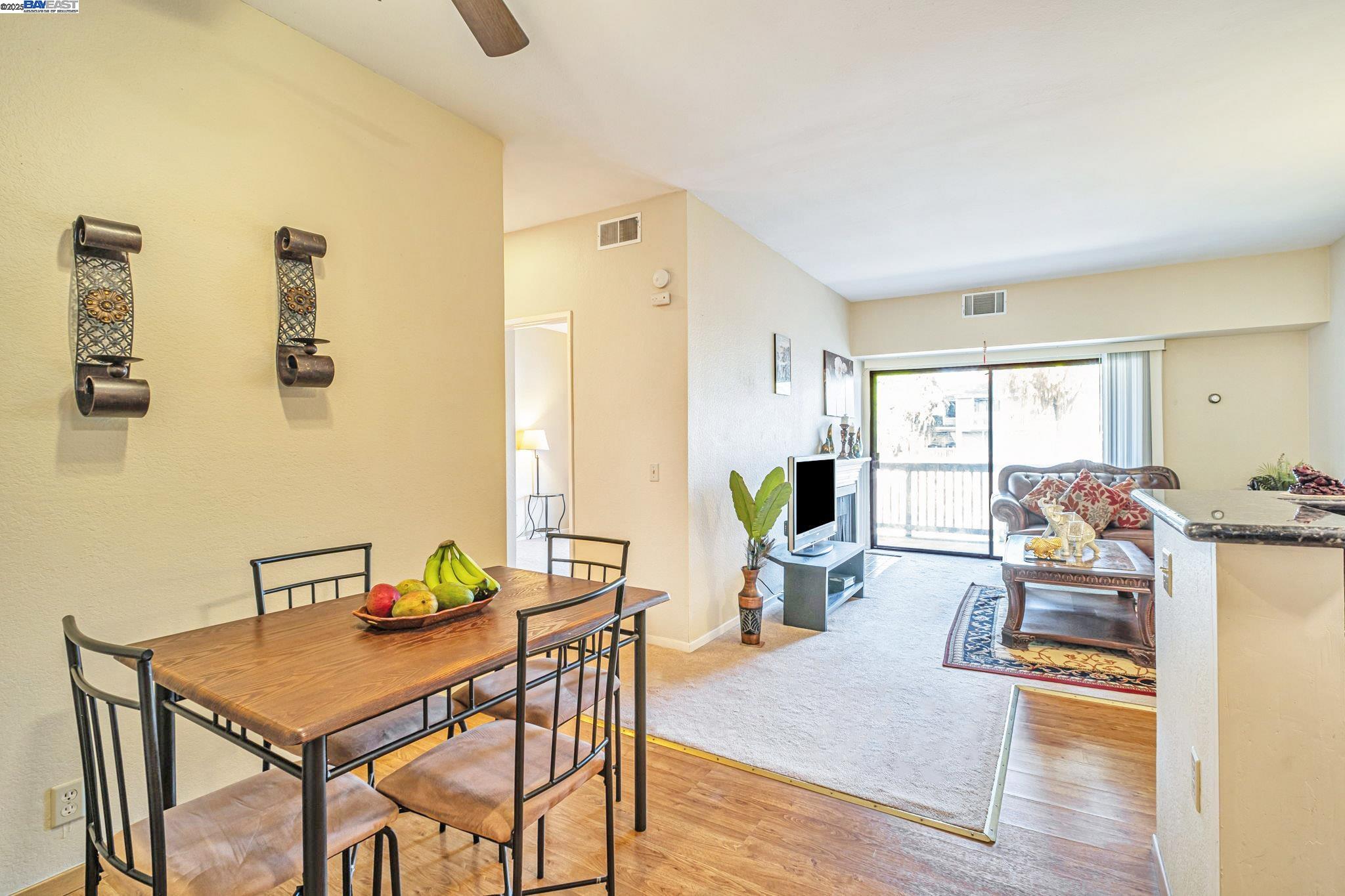 Detail Gallery Image 15 of 36 For 3507 Buttonwood Ter #203,  Fremont,  CA 94536 - 2 Beds | 2 Baths