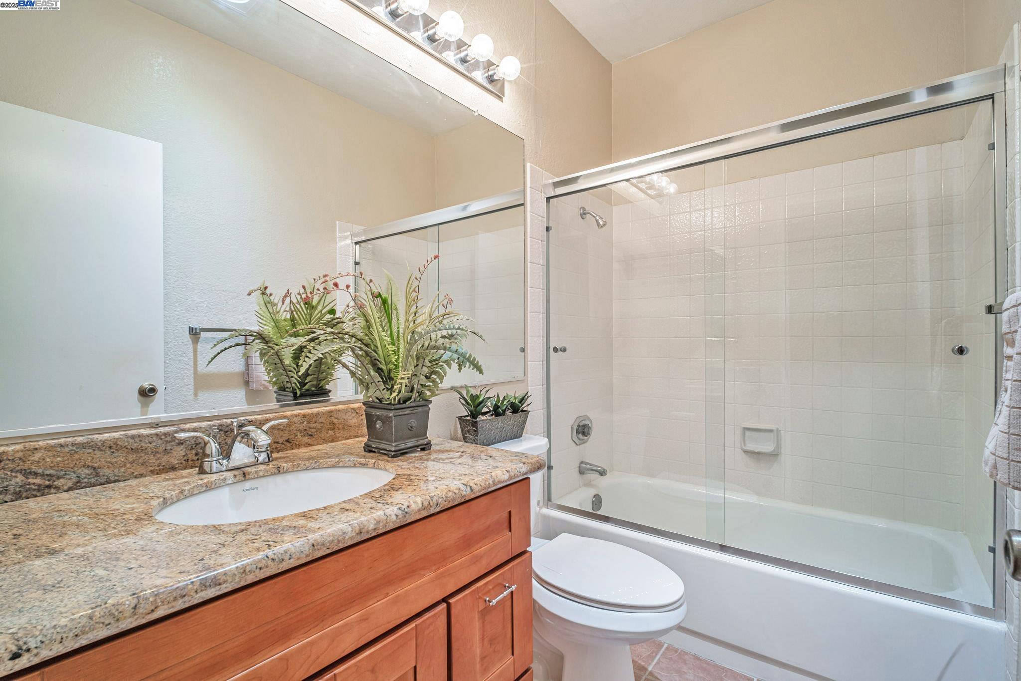 Detail Gallery Image 25 of 36 For 3507 Buttonwood Ter #203,  Fremont,  CA 94536 - 2 Beds | 2 Baths