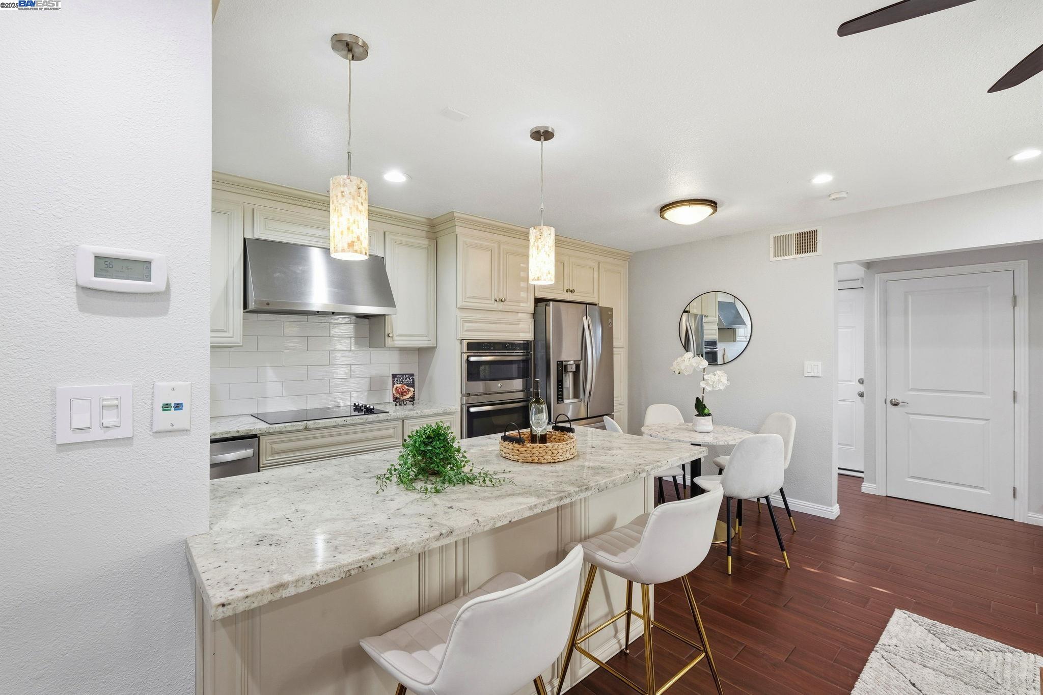 Detail Gallery Image 15 of 48 For 4091 Lorenzo Ter, Fremont,  CA 94536 - 4 Beds | 1/1 Baths