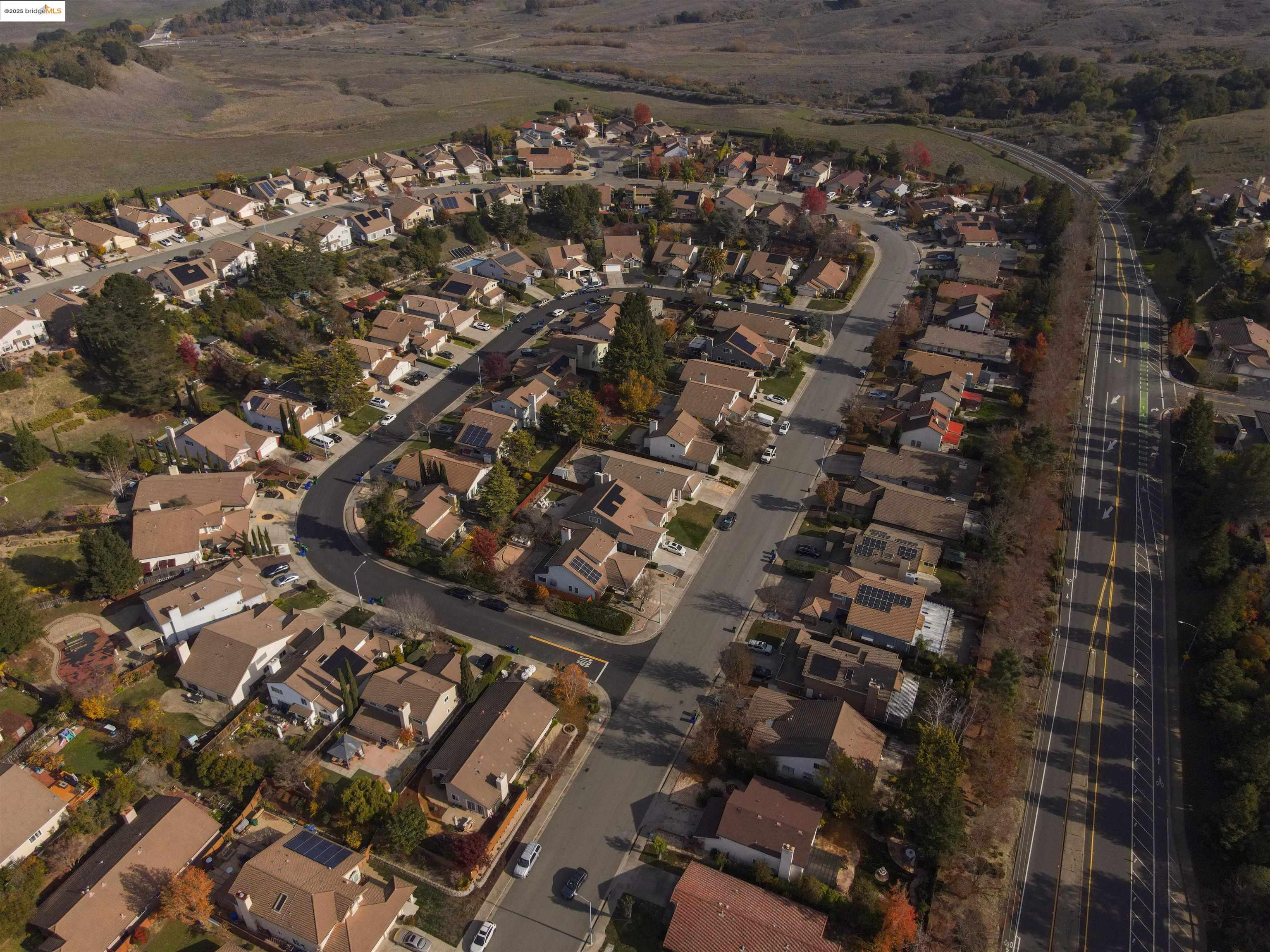 Detail Gallery Image 9 of 12 For 4968 Buckboard Way, Richmond,  CA 94803 - 3 Beds | 2 Baths