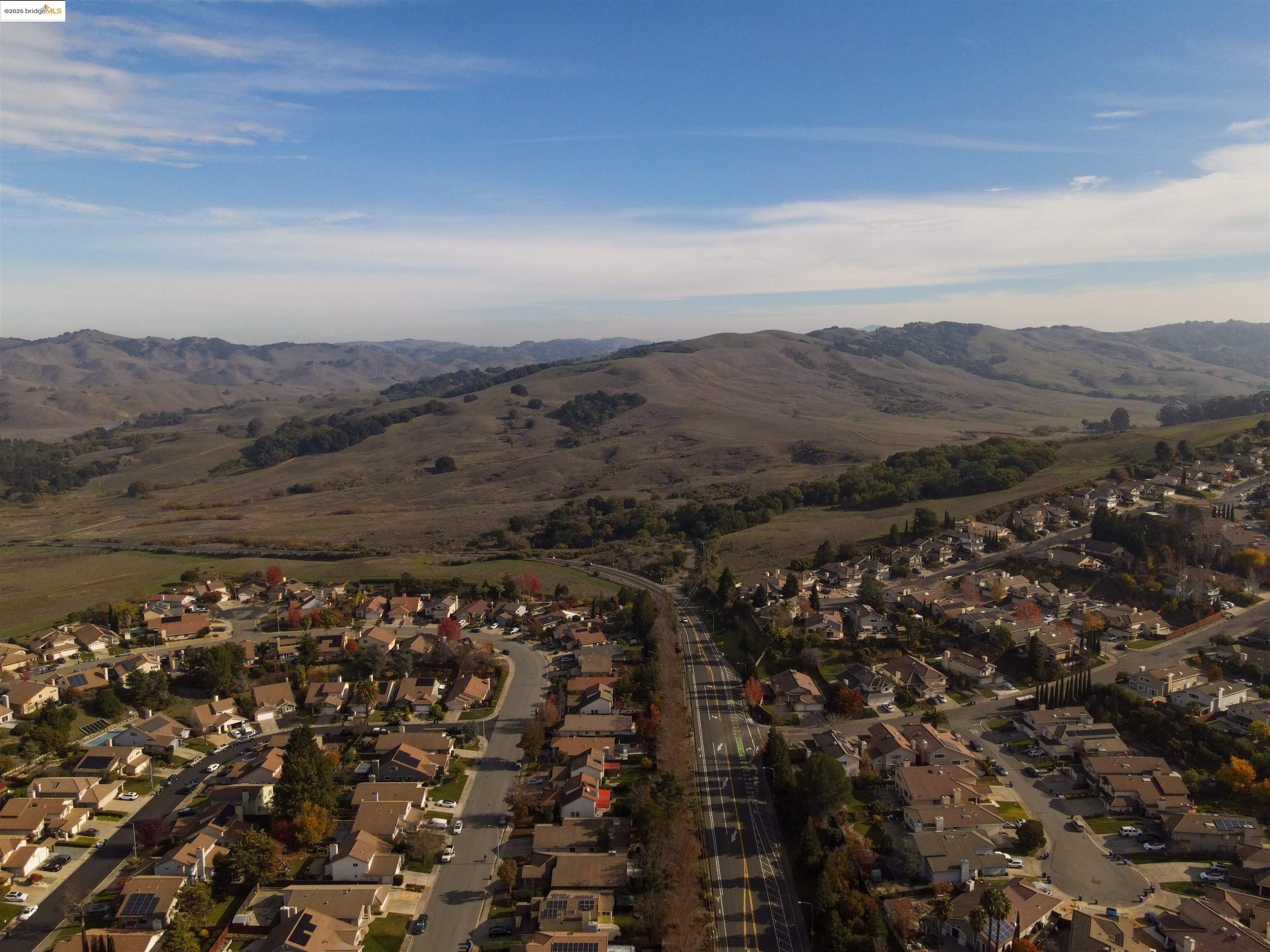 Detail Gallery Image 10 of 12 For 4968 Buckboard Way, Richmond,  CA 94803 - 3 Beds | 2 Baths