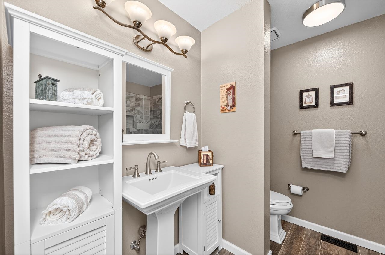 Detail Gallery Image 26 of 52 For 3227 Harvey Ct, Pleasanton,  CA 94588 - 4 Beds | 3 Baths