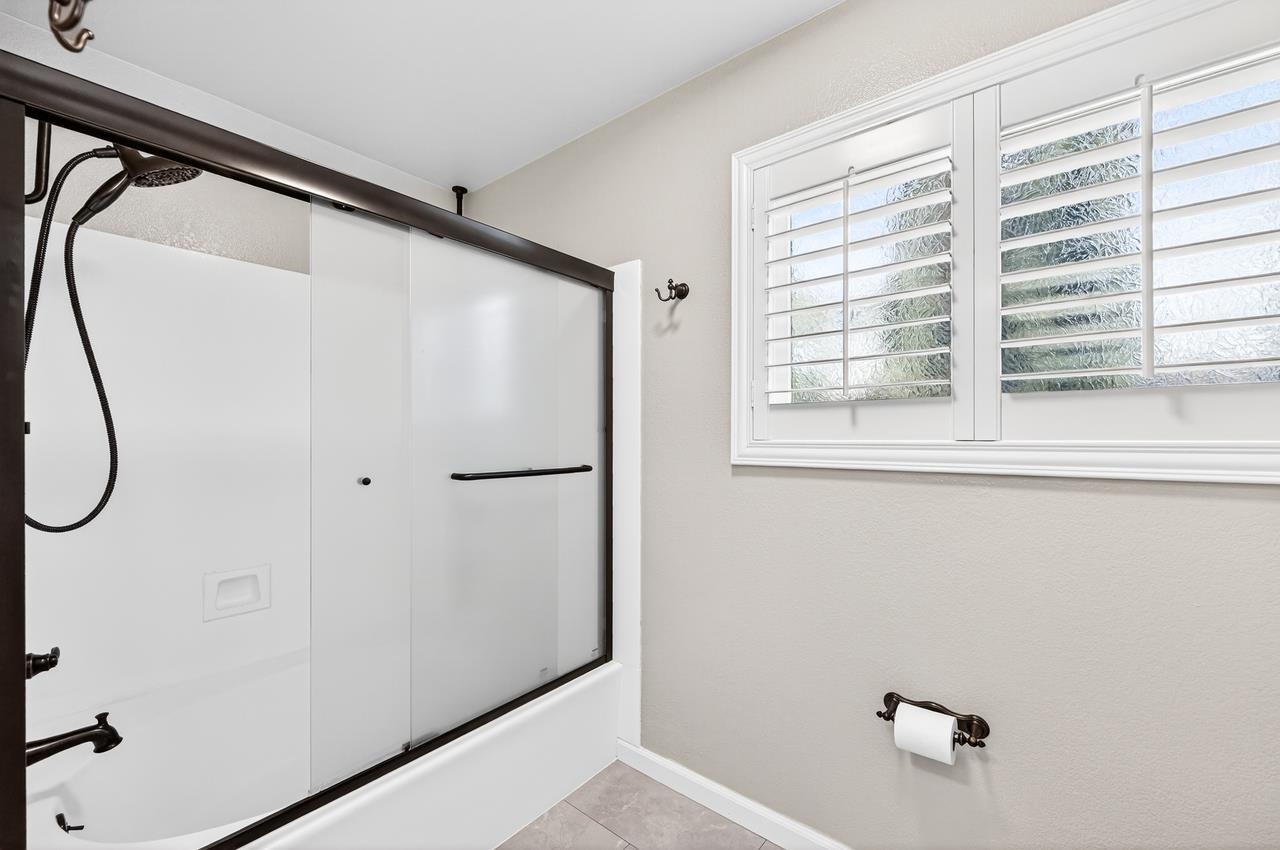 Detail Gallery Image 35 of 52 For 3227 Harvey Ct, Pleasanton,  CA 94588 - 4 Beds | 3 Baths