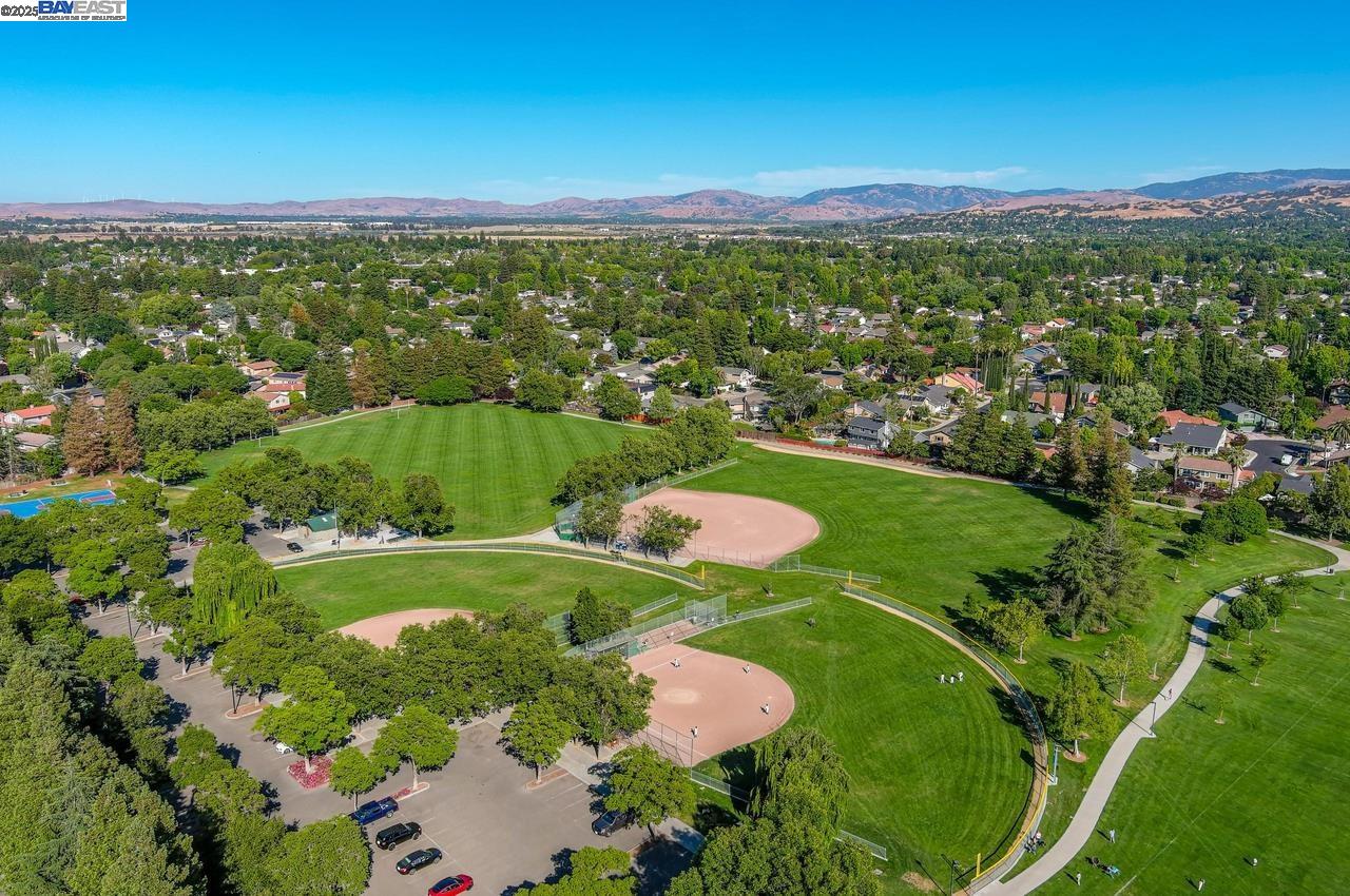 Detail Gallery Image 48 of 52 For 3227 Harvey Ct, Pleasanton,  CA 94588 - 4 Beds | 3 Baths