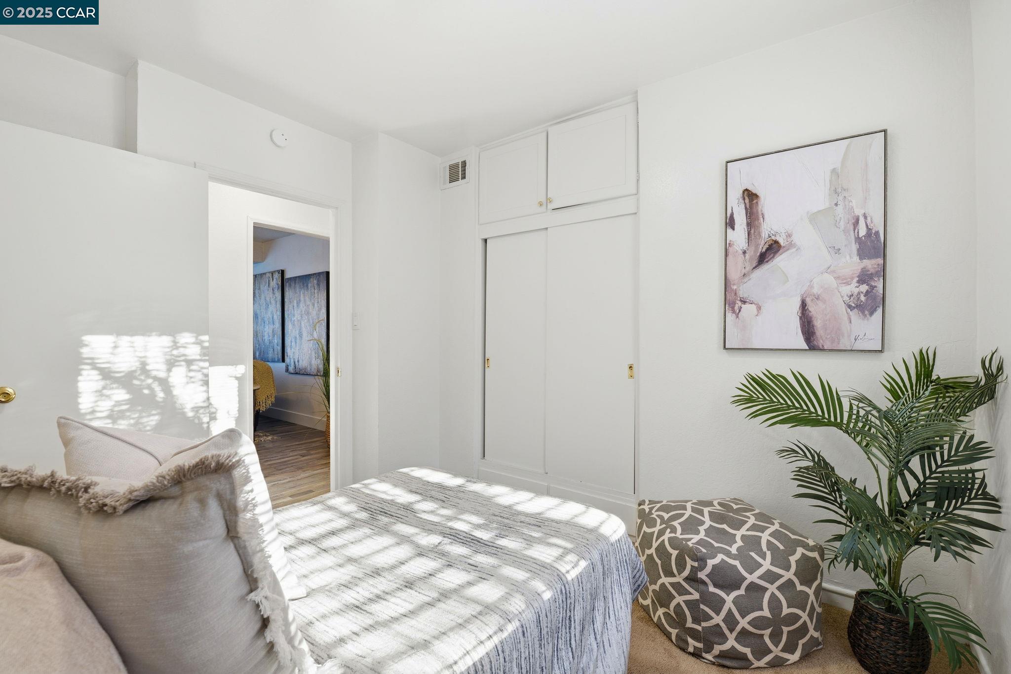 Detail Gallery Image 23 of 34 For 1035 Orange St, Concord,  CA 94518-3715 - 3 Beds | 1 Baths