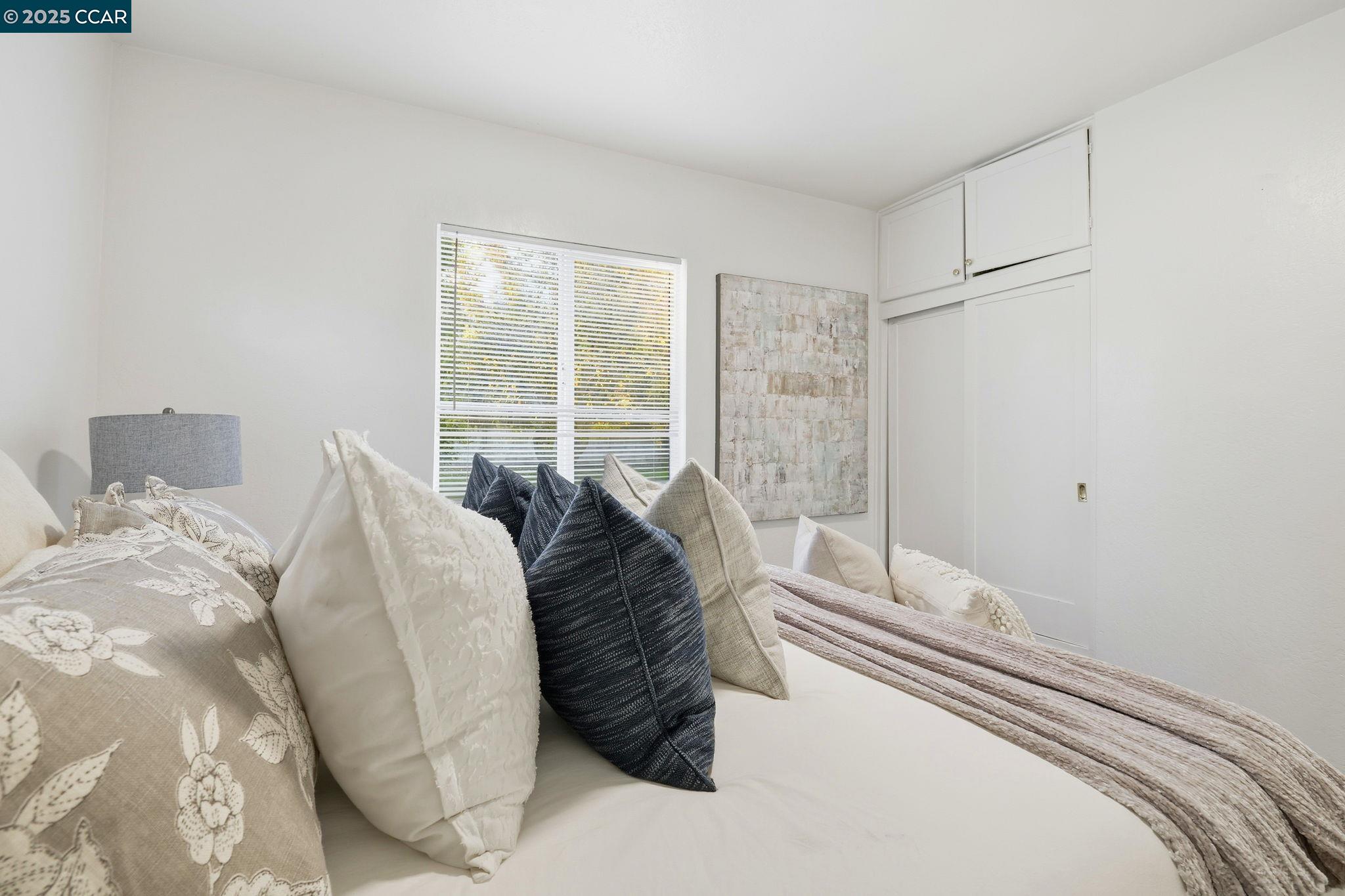 Detail Gallery Image 26 of 34 For 1035 Orange St, Concord,  CA 94518-3715 - 3 Beds | 1 Baths