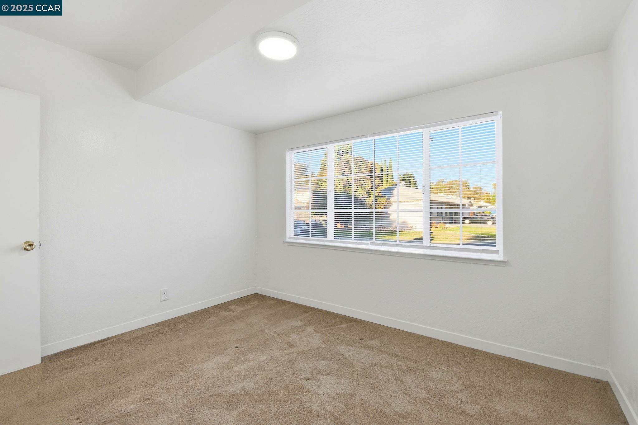 Detail Gallery Image 29 of 34 For 1035 Orange St, Concord,  CA 94518-3715 - 3 Beds | 1 Baths