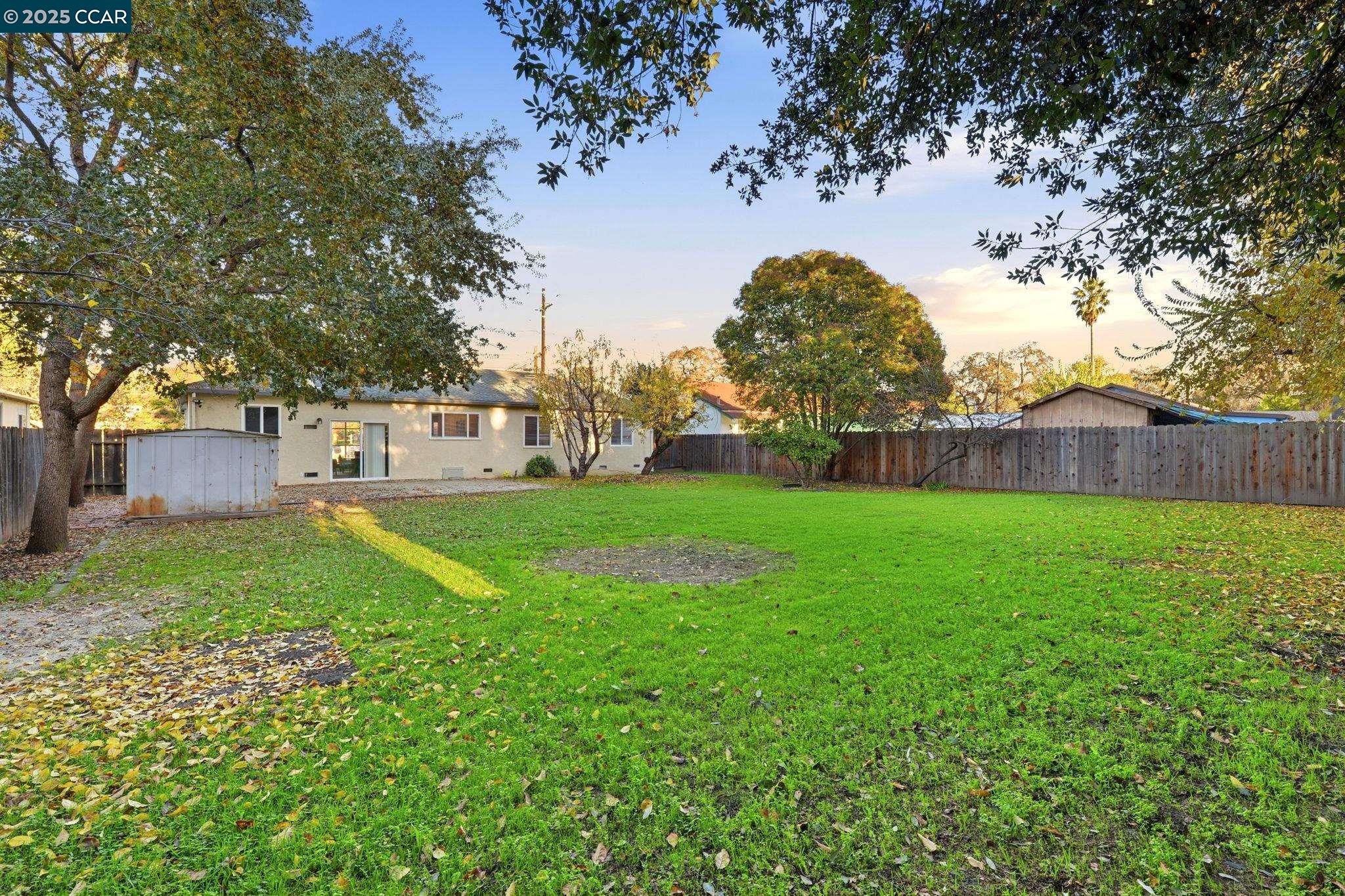 Detail Gallery Image 34 of 34 For 1035 Orange St, Concord,  CA 94518-3715 - 3 Beds | 1 Baths