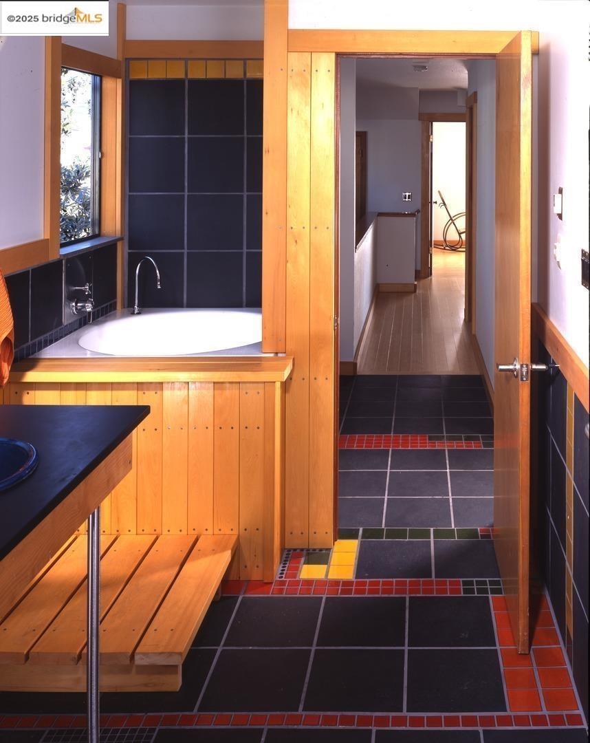 Detail Gallery Image 18 of 31 For 59 San Jose Ave, Pacifica,  CA 94044 - 3 Beds | 1/1 Baths