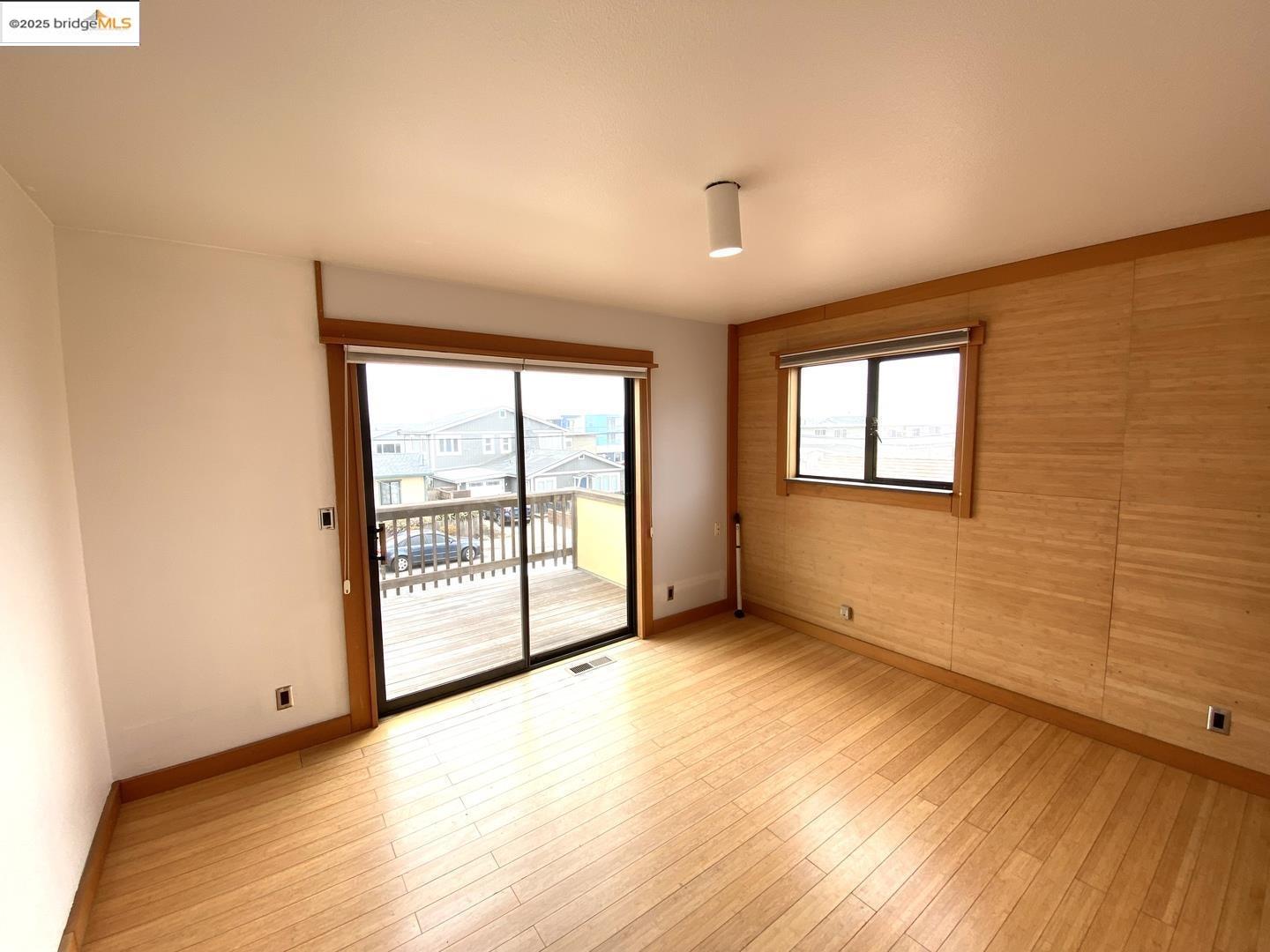 Detail Gallery Image 26 of 35 For 59 San Jose Ave, Pacifica,  CA 94044 - 3 Beds | 1/1 Baths