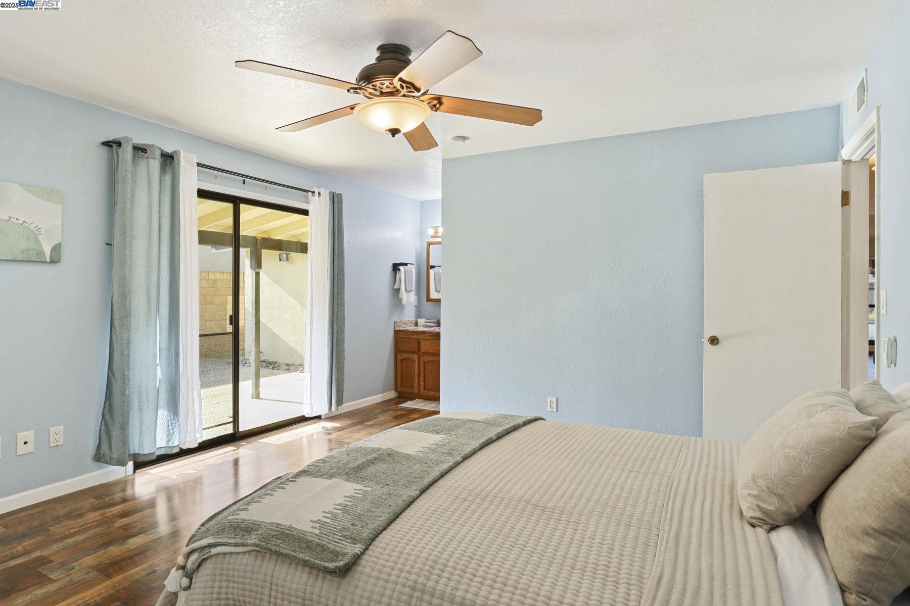 Detail Gallery Image 28 of 39 For 1312 Wylmawood Ln, Modesto,  CA 95355 - 3 Beds | 2 Baths