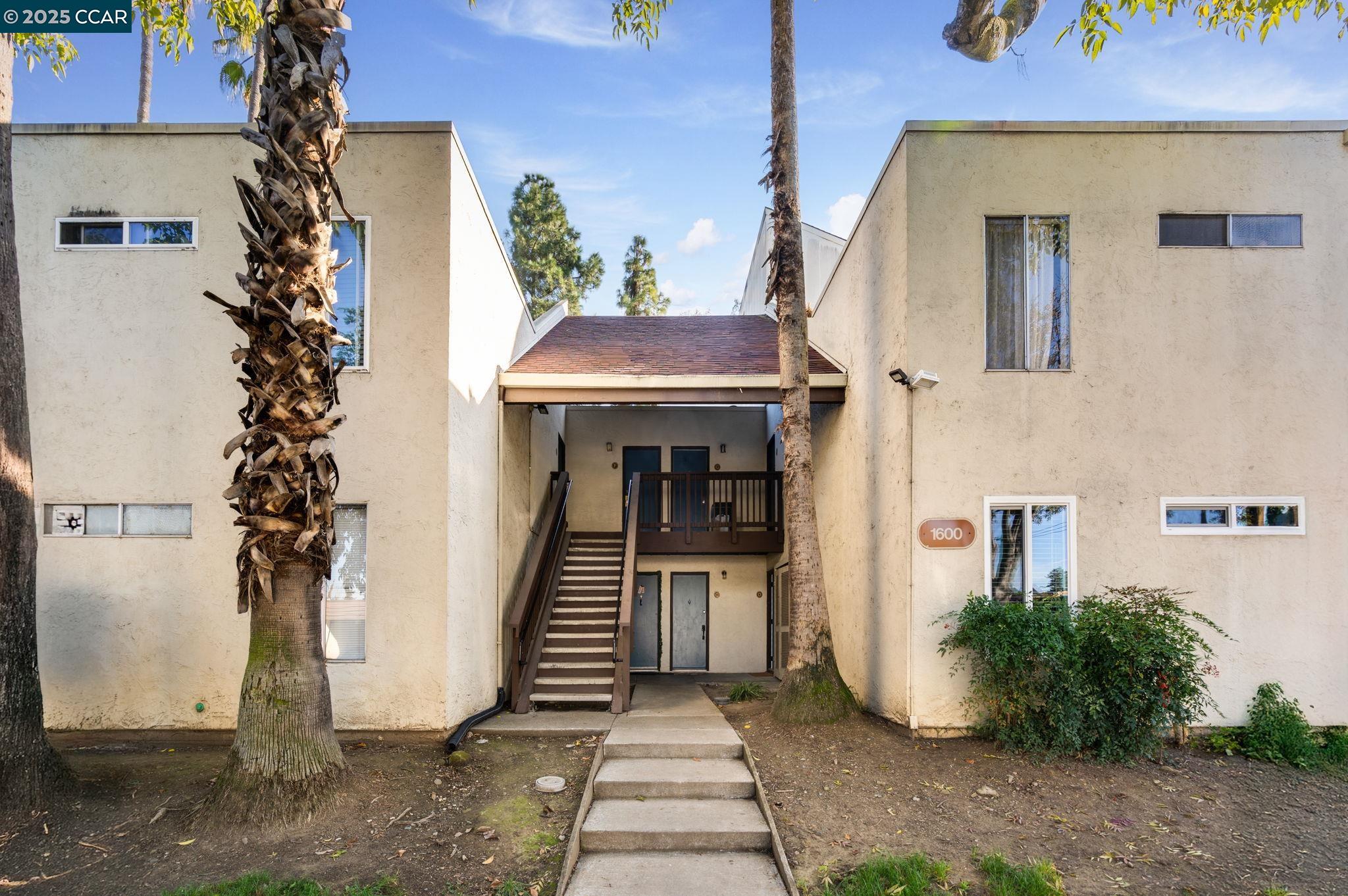 Detail Gallery Image 32 of 33 For 1600 Laguna St #D,  Concord,  CA 94520 - 1 Beds | 1 Baths