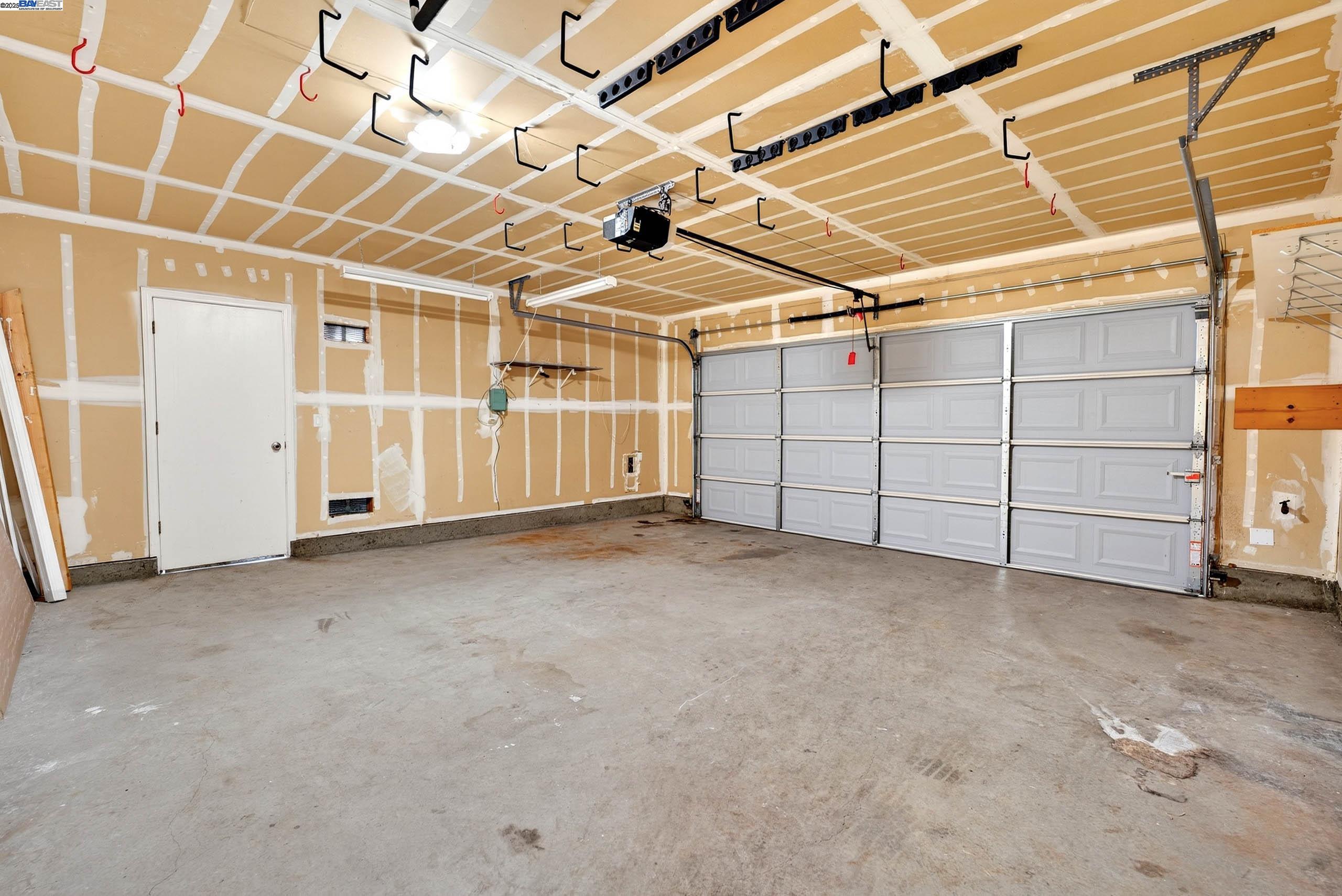 Detail Gallery Image 31 of 38 For 1713 Mount Hamilton Dr, Antioch,  CA 94531 - 3 Beds | 2 Baths