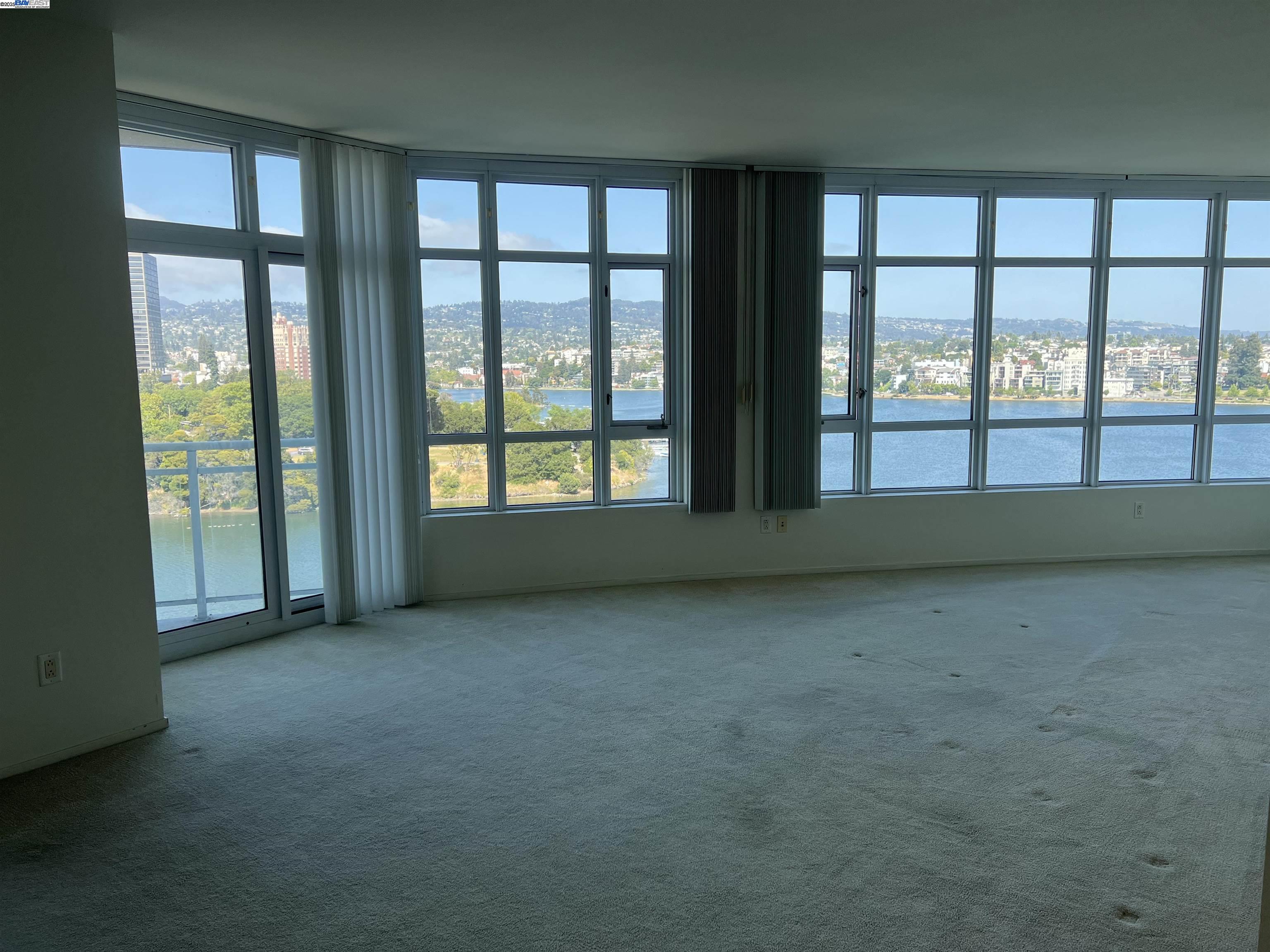 Photo #3: 41119428 Listing: Photo #3