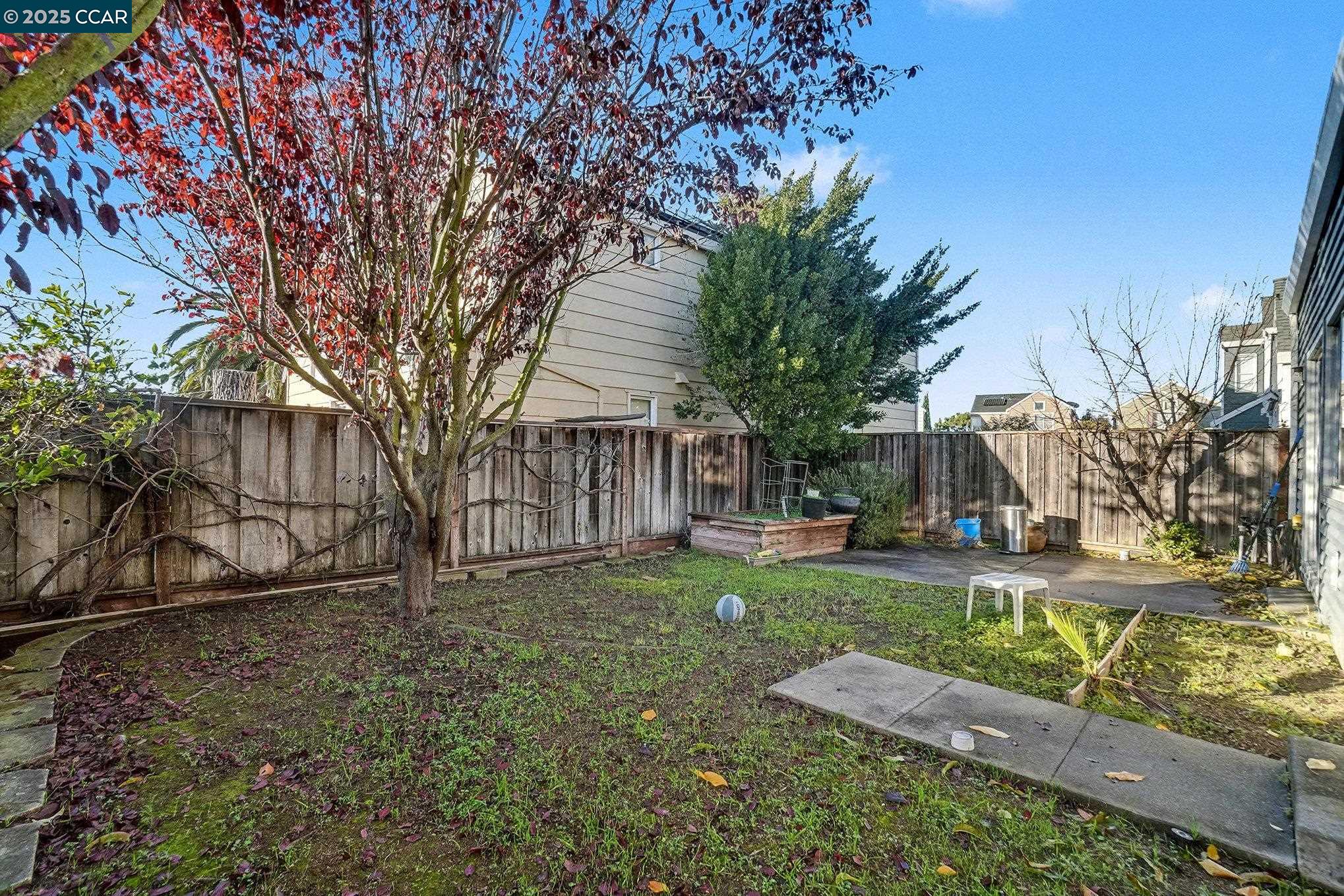 Detail Gallery Image 23 of 36 For 448 Jade Cir, Vallejo,  CA 94590 - 3 Beds | 2/1 Baths