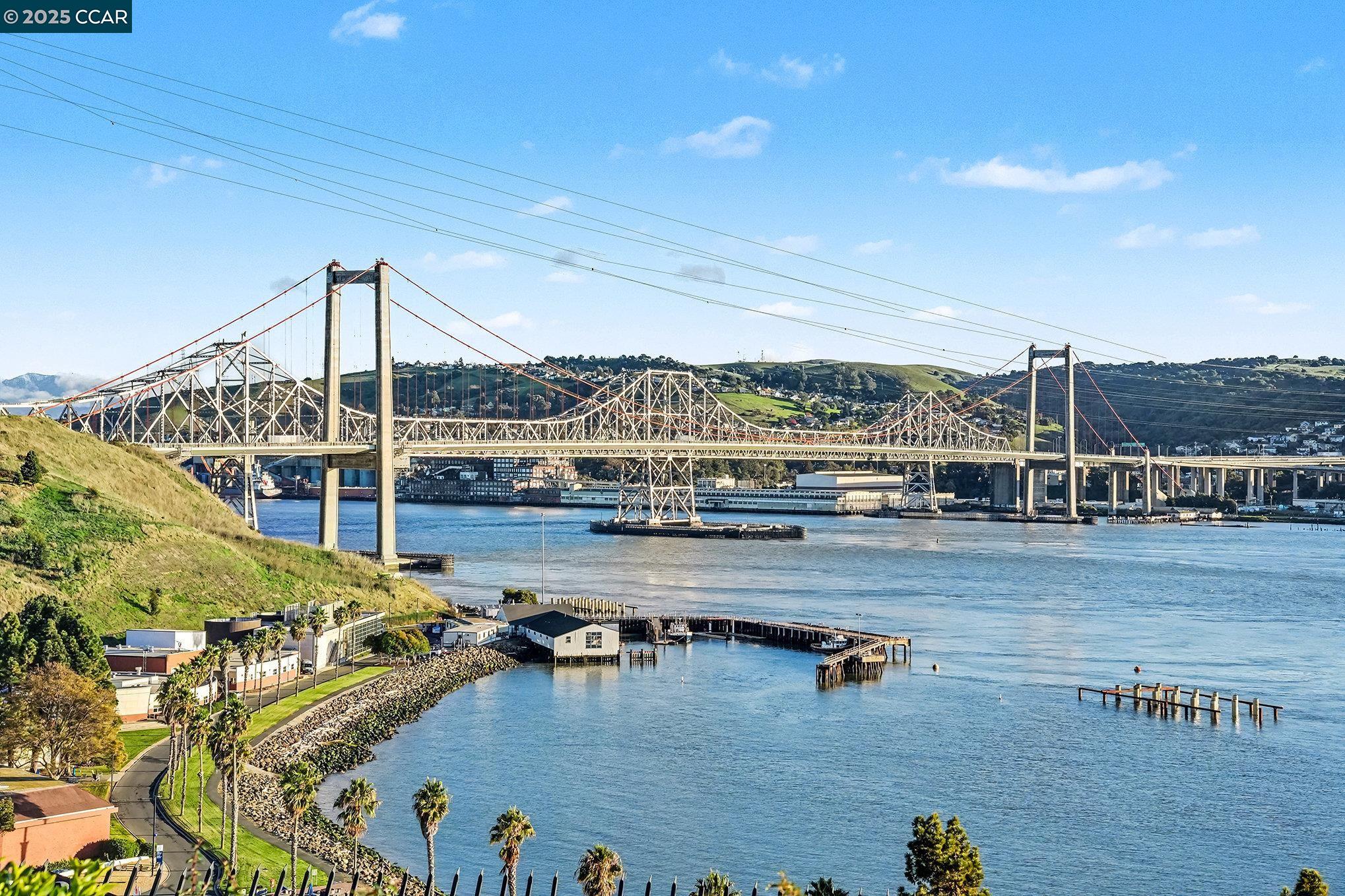 Detail Gallery Image 33 of 36 For 448 Jade Cir, Vallejo,  CA 94590 - 3 Beds | 2/1 Baths