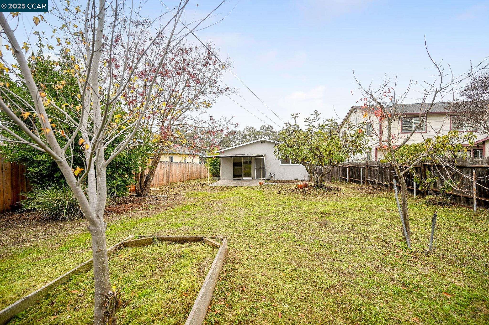 Detail Gallery Image 21 of 24 For 328 Norman Ave, Concord,  CA 94520 - 2 Beds | 1 Baths