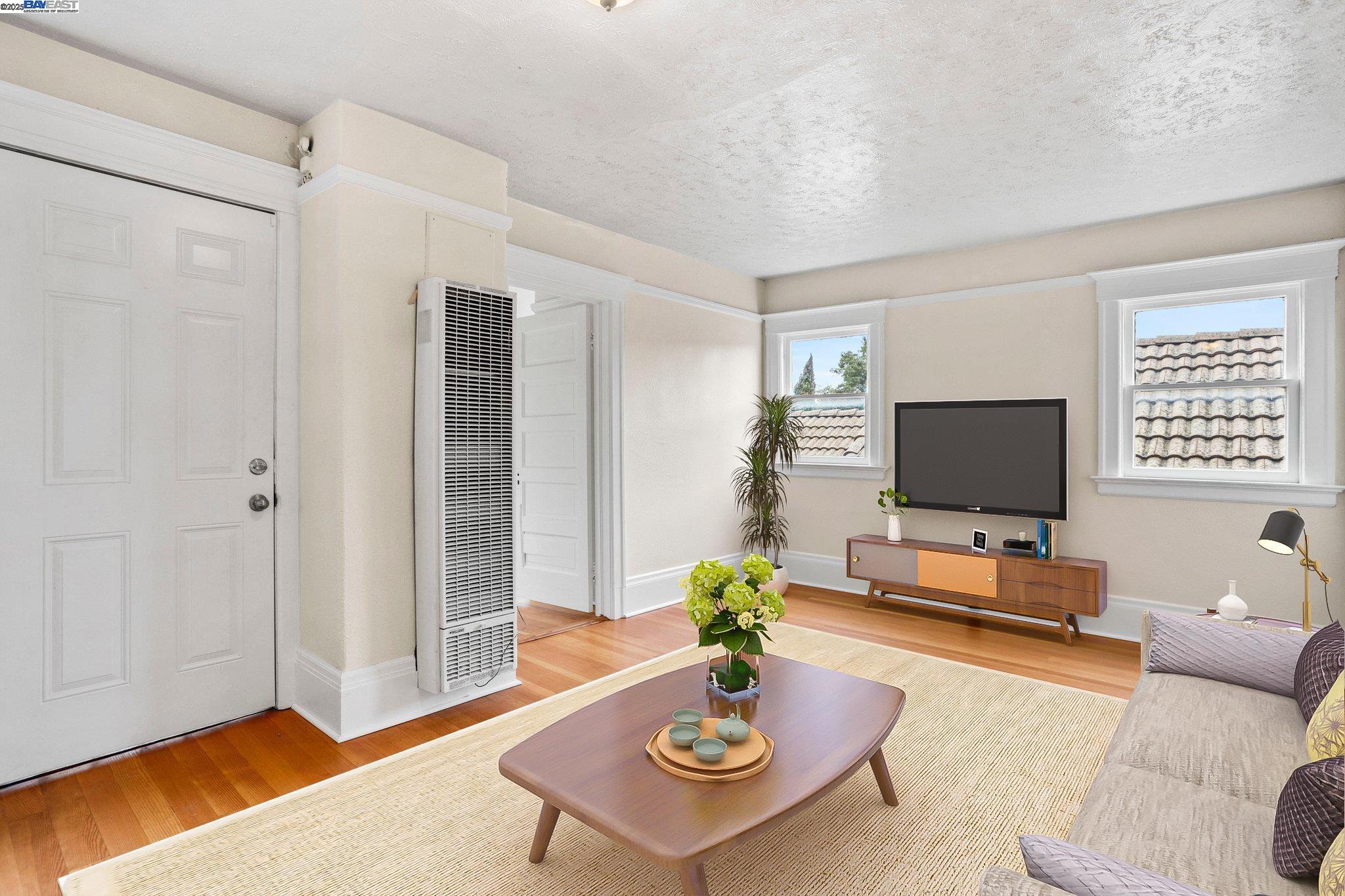 Detail Gallery Image 20 of 39 For 857 Athens Ave, Oakland,  CA 94607 - – Beds | – Baths