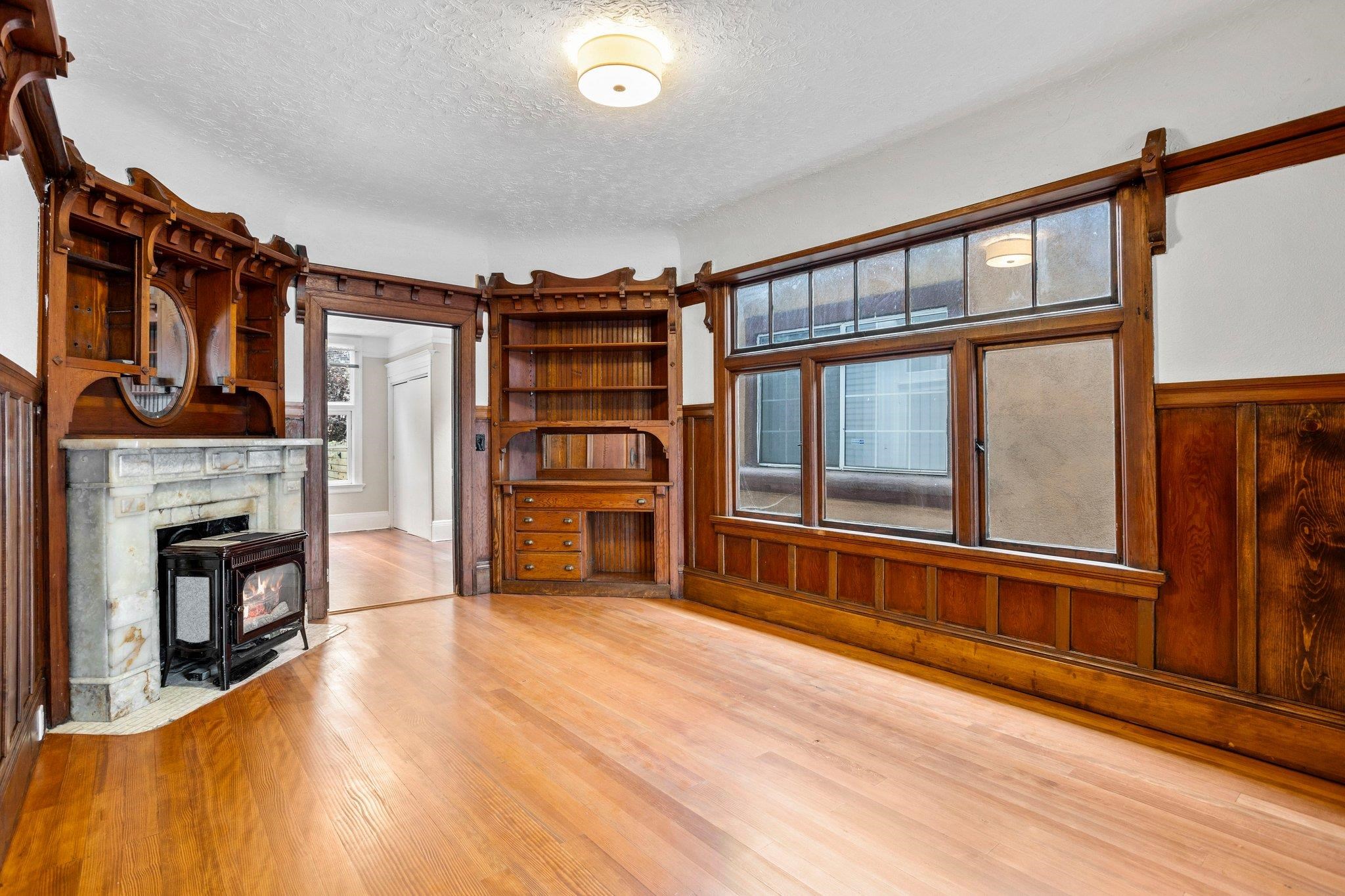 Detail Gallery Image 4 of 60 For 857 Athens Ave, Oakland,  CA 94607 - – Beds | – Baths