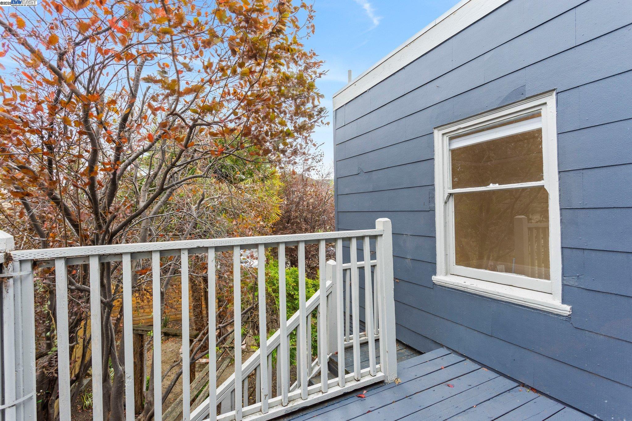 Detail Gallery Image 31 of 39 For 857 Athens Ave, Oakland,  CA 94607 - – Beds | – Baths