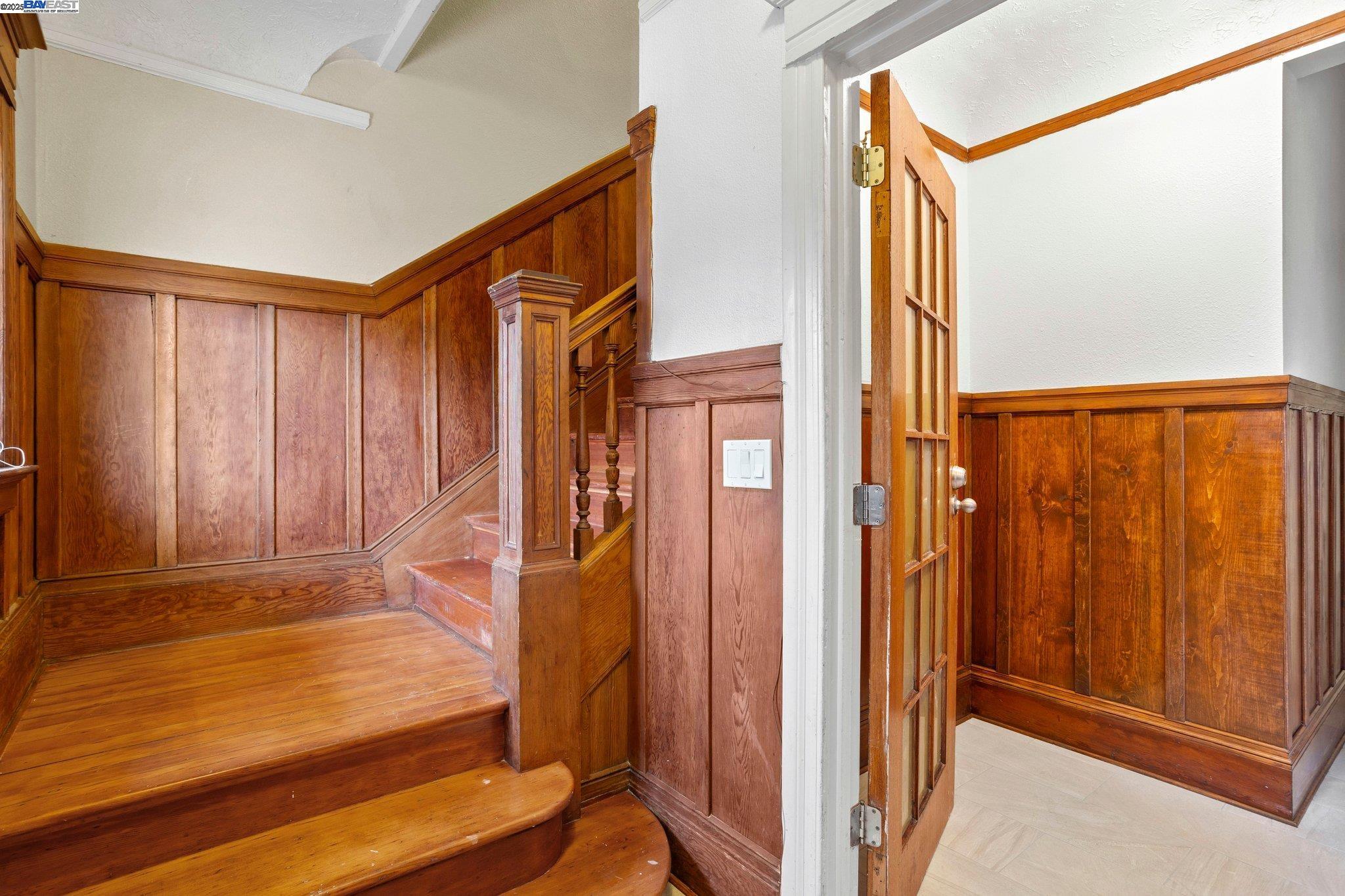 Detail Gallery Image 5 of 60 For 857 Athens Ave, Oakland,  CA 94607 - – Beds | – Baths